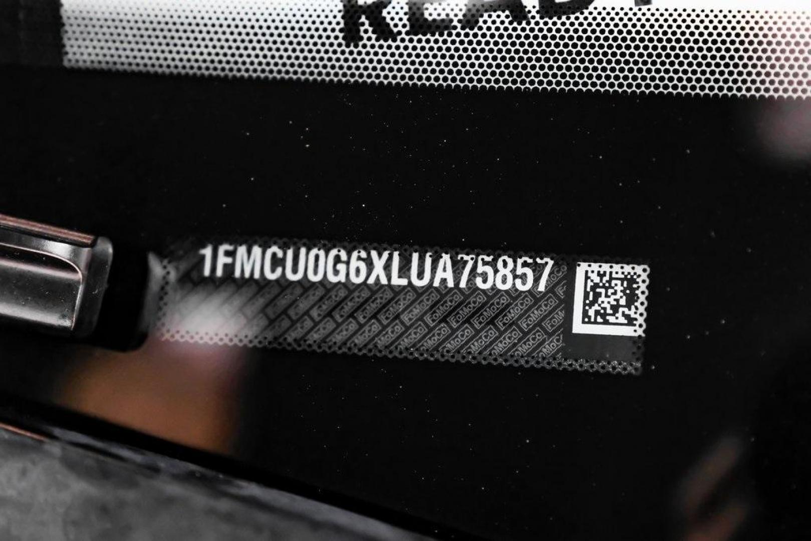 2020 Magnetic /Sandstone Ford Escape SE (1FMCU0G6XLU) with an 1.5L EcoBoost engine, Automatic transmission, located at 15300 Midway Rd., Addison, TX, 75001, (972) 702-0011, 32.958321, -96.838074 - Photo#69