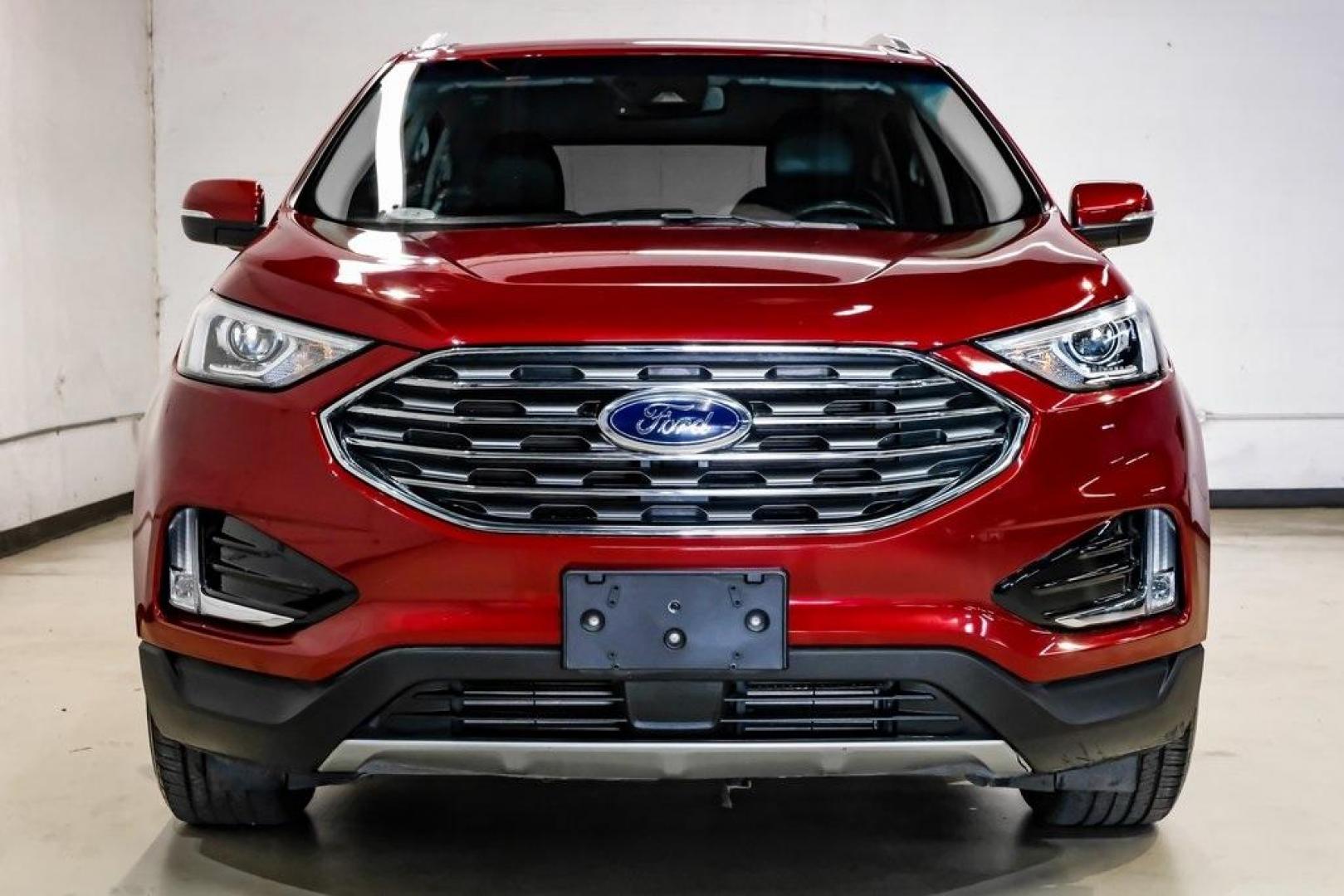 2019 Ruby Red /Ebony Ford Edge SEL (2FMPK3J95KB) with an EcoBoost 2.0L I4 GTDi DOHC Turbocharged VCT engine, Automatic transmission, located at 15300 Midway Rd., Addison, TX, 75001, (972) 702-0011, 32.958321, -96.838074 - Photo#6
