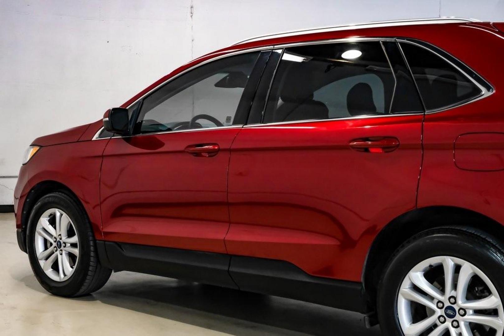 2019 Ruby Red /Ebony Ford Edge SEL (2FMPK3J95KB) with an EcoBoost 2.0L I4 GTDi DOHC Turbocharged VCT engine, Automatic transmission, located at 15300 Midway Rd., Addison, TX, 75001, (972) 702-0011, 32.958321, -96.838074 - Photo#16