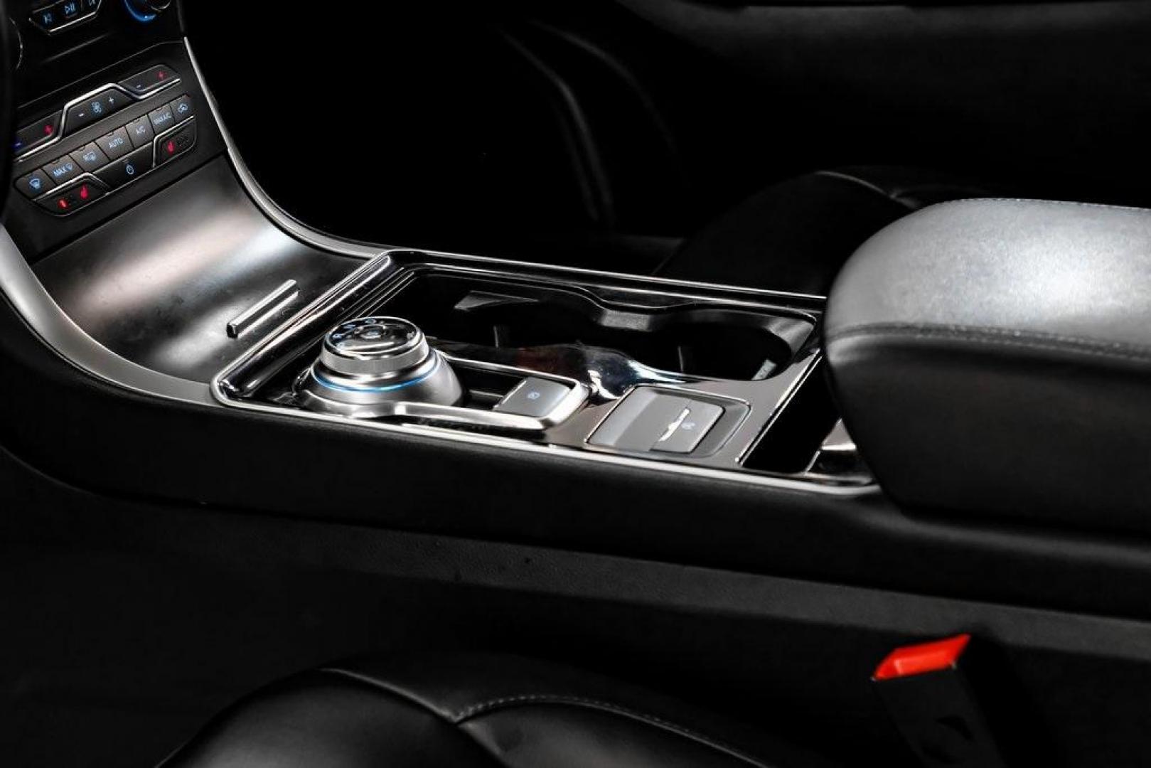 2019 Ruby Red /Ebony Ford Edge SEL (2FMPK3J95KB) with an EcoBoost 2.0L I4 GTDi DOHC Turbocharged VCT engine, Automatic transmission, located at 15300 Midway Rd., Addison, TX, 75001, (972) 702-0011, 32.958321, -96.838074 - Photo#34