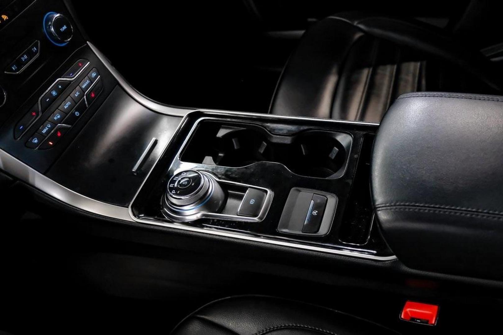 2019 Ruby Red /Ebony Ford Edge SEL (2FMPK3J95KB) with an EcoBoost 2.0L I4 GTDi DOHC Turbocharged VCT engine, Automatic transmission, located at 15300 Midway Rd., Addison, TX, 75001, (972) 702-0011, 32.958321, -96.838074 - Photo#36