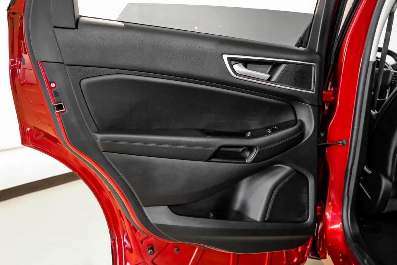 2019 Ruby Red /Ebony Ford Edge SEL (2FMPK3J95KB) with an EcoBoost 2.0L I4 GTDi DOHC Turbocharged VCT engine, Automatic transmission, located at 15300 Midway Rd., Addison, TX, 75001, (972) 702-0011, 32.958321, -96.838074 - Photo#65