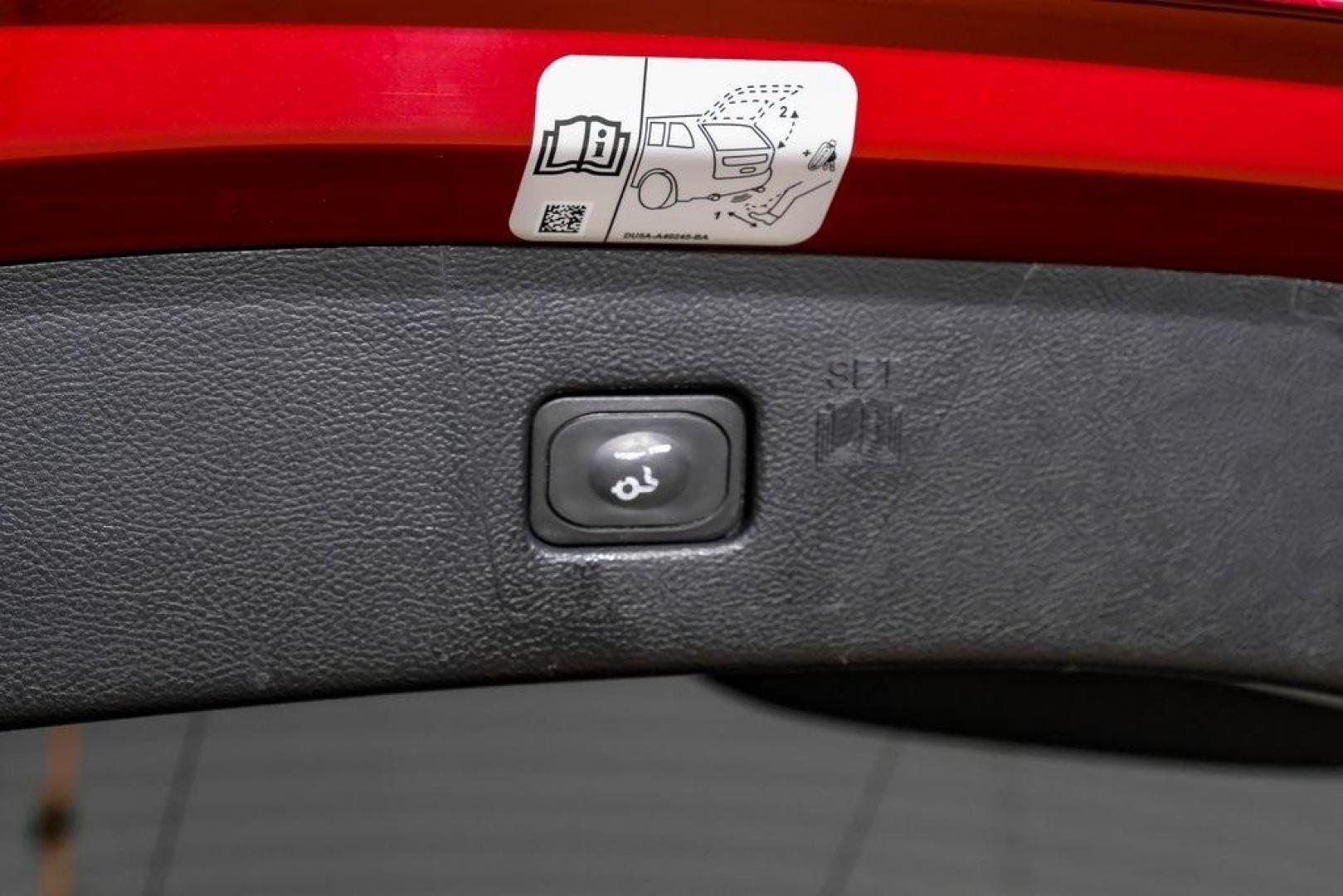 2019 Ruby Red /Ebony Ford Edge SEL (2FMPK3J95KB) with an EcoBoost 2.0L I4 GTDi DOHC Turbocharged VCT engine, Automatic transmission, located at 15300 Midway Rd., Addison, TX, 75001, (972) 702-0011, 32.958321, -96.838074 - Photo#78