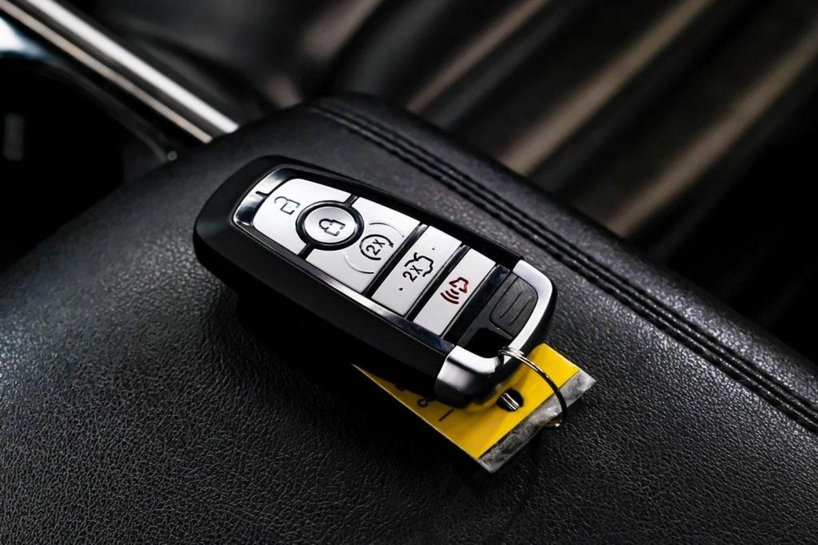 2019 Ruby Red /Ebony Ford Edge SEL (2FMPK3J95KB) with an EcoBoost 2.0L I4 GTDi DOHC Turbocharged VCT engine, Automatic transmission, located at 15300 Midway Rd., Addison, TX, 75001, (972) 702-0011, 32.958321, -96.838074 - Photo#83