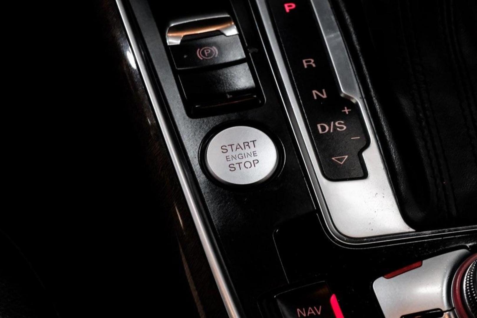 2016 Monsoon Gray Metallic /Black Audi Q5 2.0T Premium Plus (WA1L2AFP9GA) with an 2.0L 4-Cylinder TFSI engine, Automatic transmission, located at 15300 Midway Rd., Addison, TX, 75001, (972) 702-0011, 32.958321, -96.838074 - Photo#31