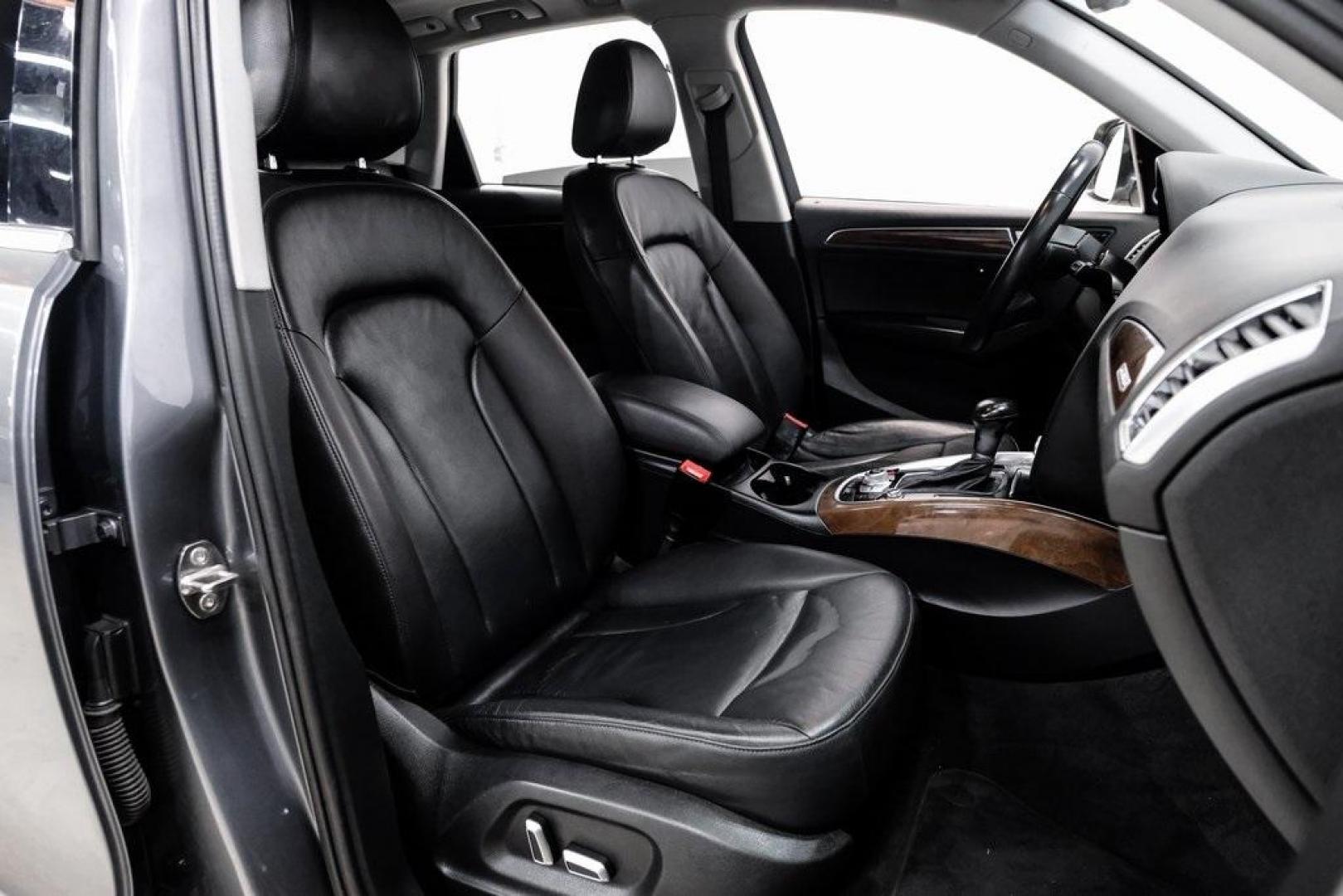 2016 Monsoon Gray Metallic /Black Audi Q5 2.0T Premium Plus (WA1L2AFP9GA) with an 2.0L 4-Cylinder TFSI engine, Automatic transmission, located at 15300 Midway Rd., Addison, TX, 75001, (972) 702-0011, 32.958321, -96.838074 - Photo#44