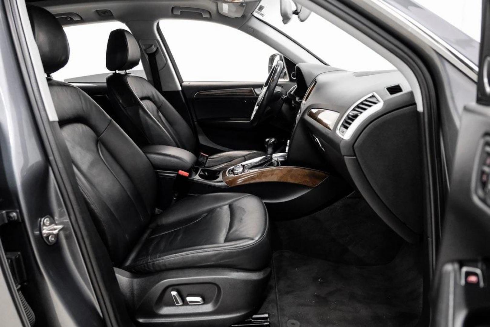 2016 Monsoon Gray Metallic /Black Audi Q5 2.0T Premium Plus (WA1L2AFP9GA) with an 2.0L 4-Cylinder TFSI engine, Automatic transmission, located at 15300 Midway Rd., Addison, TX, 75001, (972) 702-0011, 32.958321, -96.838074 - Photo#45