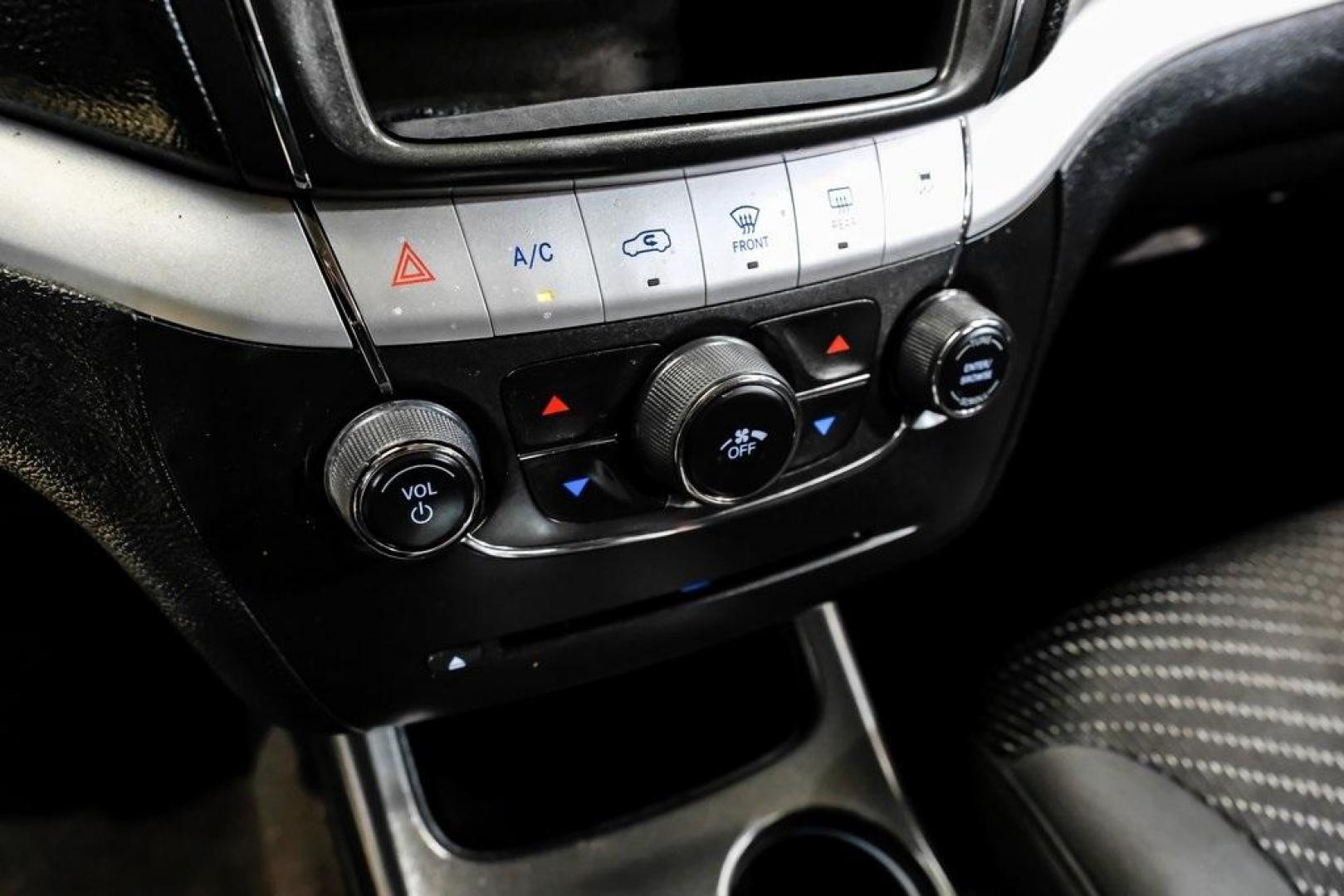 2017 Pitch Black Clearcoat /Black Dodge Journey SE (3C4PDCAB3HT) with an 2.4L I4 DOHC 16V Dual VVT engine, Automatic transmission, located at 15300 Midway Rd., Addison, TX, 75001, (972) 702-0011, 32.958321, -96.838074 - Photo#25