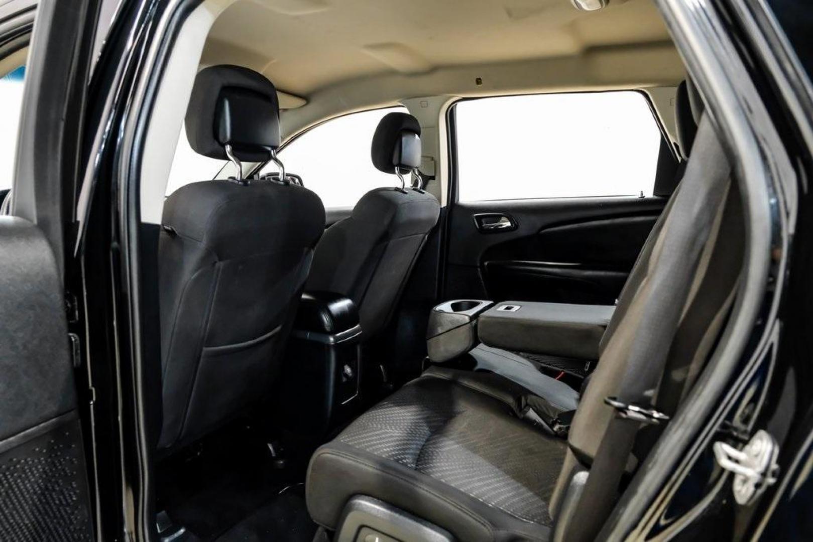 2017 Pitch Black Clearcoat /Black Dodge Journey SE (3C4PDCAB3HT) with an 2.4L I4 DOHC 16V Dual VVT engine, Automatic transmission, located at 15300 Midway Rd., Addison, TX, 75001, (972) 702-0011, 32.958321, -96.838074 - Photo#37