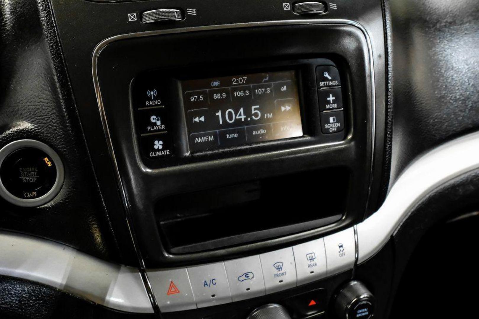 2017 Pitch Black Clearcoat /Black Dodge Journey SE (3C4PDCAB3HT) with an 2.4L I4 DOHC 16V Dual VVT engine, Automatic transmission, located at 15300 Midway Rd., Addison, TX, 75001, (972) 702-0011, 32.958321, -96.838074 - 2017 Dodge Journey SE<br><br>Now Available at Midway Auto Group, Addison, Texas<br><br>Practical, versatile, and budget-friendly, the 2017 Dodge Journey SE is a midsize SUV that delivers space, comfort, and value. With flexible seating, strong reliability, and a smooth driving feel, the Journey SE i - Photo#26