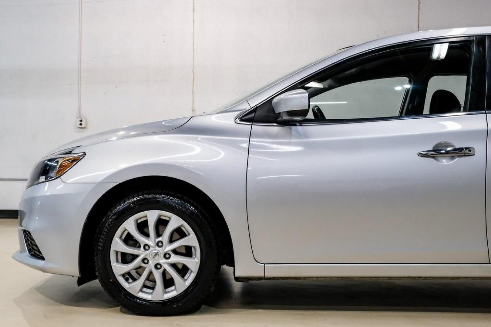 2019 Brilliant Silver Metallic /Charcoal Nissan Sentra SV (3N1AB7AP2KL) with an 1.8L 4-Cylinder DOHC 16V engine, CVT transmission, located at 15300 Midway Rd., Addison, TX, 75001, (972) 702-0011, 32.958321, -96.838074 - Photo#15