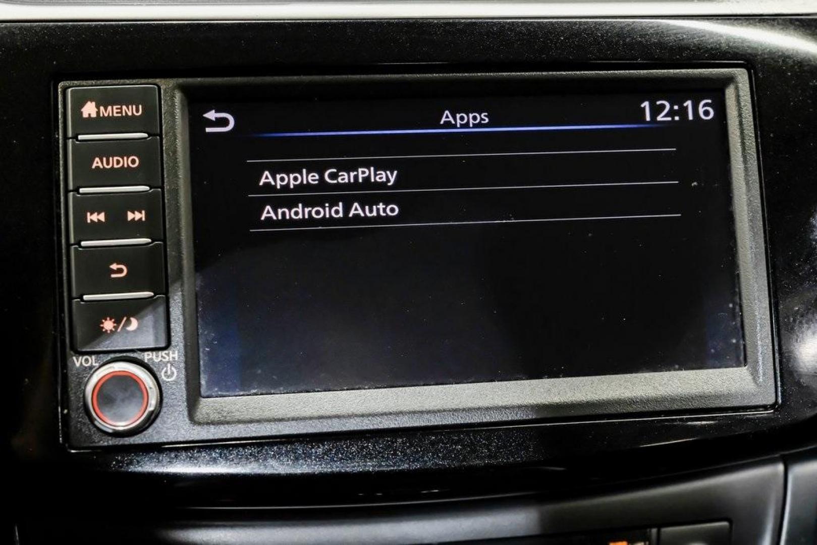 2019 Brilliant Silver Metallic /Charcoal Nissan Sentra SV (3N1AB7AP2KL) with an 1.8L 4-Cylinder DOHC 16V engine, CVT transmission, located at 15300 Midway Rd., Addison, TX, 75001, (972) 702-0011, 32.958321, -96.838074 - Photo#36