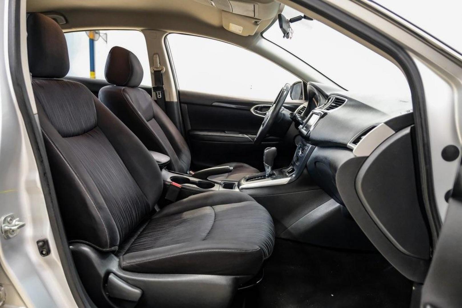 2019 Brilliant Silver Metallic /Charcoal Nissan Sentra SV (3N1AB7AP2KL) with an 1.8L 4-Cylinder DOHC 16V engine, CVT transmission, located at 15300 Midway Rd., Addison, TX, 75001, (972) 702-0011, 32.958321, -96.838074 - Photo#40