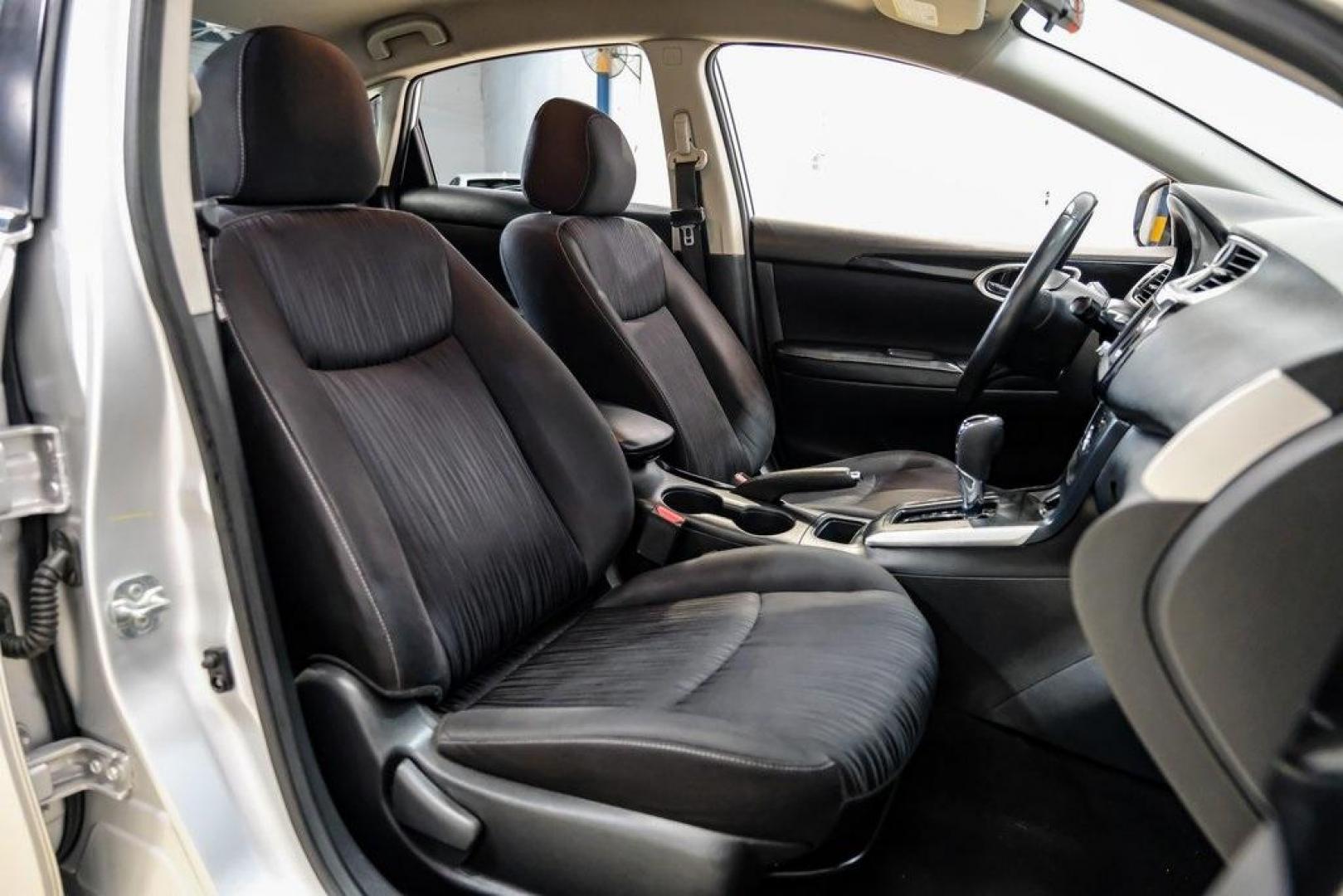 2019 Brilliant Silver Metallic /Charcoal Nissan Sentra SV (3N1AB7AP2KL) with an 1.8L 4-Cylinder DOHC 16V engine, CVT transmission, located at 15300 Midway Rd., Addison, TX, 75001, (972) 702-0011, 32.958321, -96.838074 - Photo#41