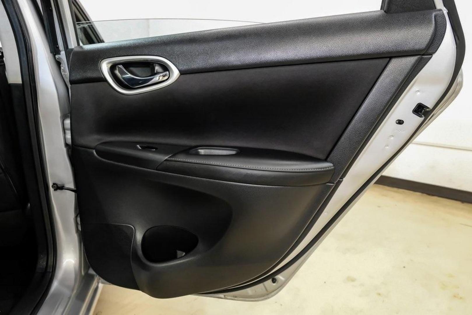 2019 Brilliant Silver Metallic /Charcoal Nissan Sentra SV (3N1AB7AP2KL) with an 1.8L 4-Cylinder DOHC 16V engine, CVT transmission, located at 15300 Midway Rd., Addison, TX, 75001, (972) 702-0011, 32.958321, -96.838074 - Photo#53