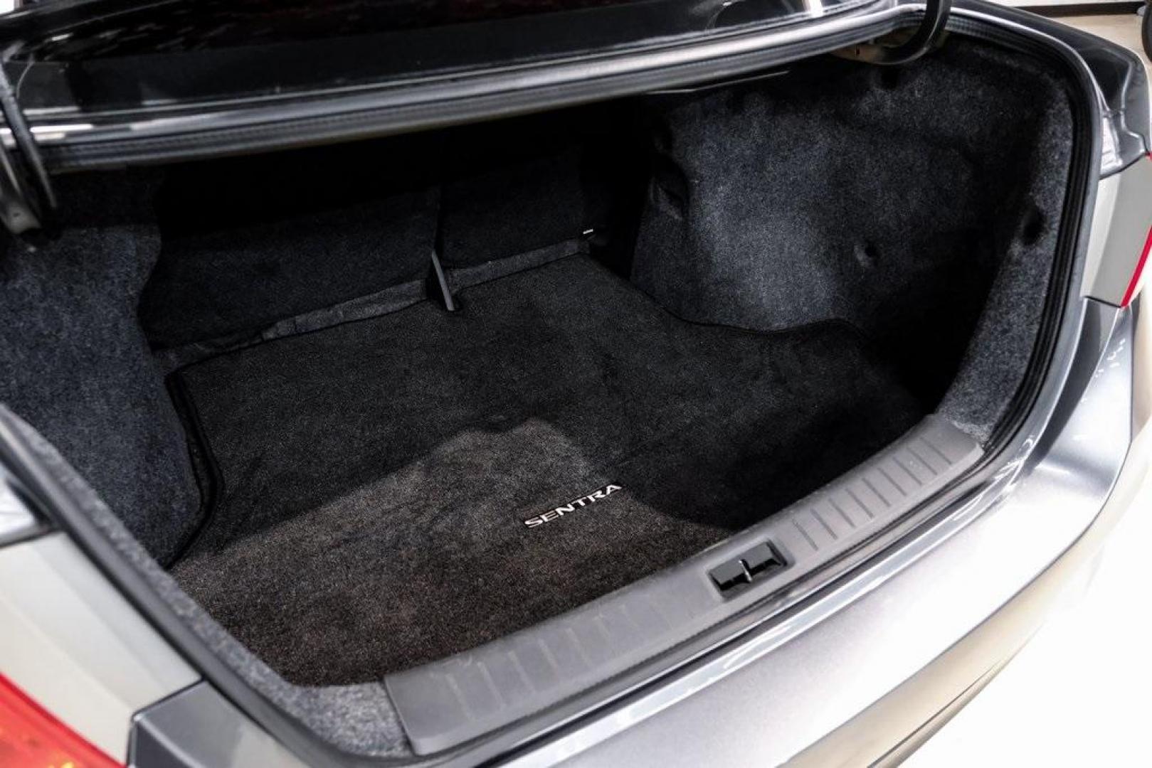 2019 Gun Metallic /Charcoal Nissan Sentra SV (3N1AB7AP4KL) with an 1.8L 4-Cylinder DOHC 16V engine, CVT transmission, located at 15300 Midway Rd., Addison, TX, 75001, (972) 702-0011, 32.958321, -96.838074 - 2019 Nissan Sentra SV<br><br>Now Available at Midway Auto Group, Addison, Texas<br><br>Comfortable, efficient, and packed with the 2019 Nissan Sentra SV is a step up from the base model, offering upgraded technology, refined interior features, and excellent fuel economy. With its spacious cabin and - Photo#63