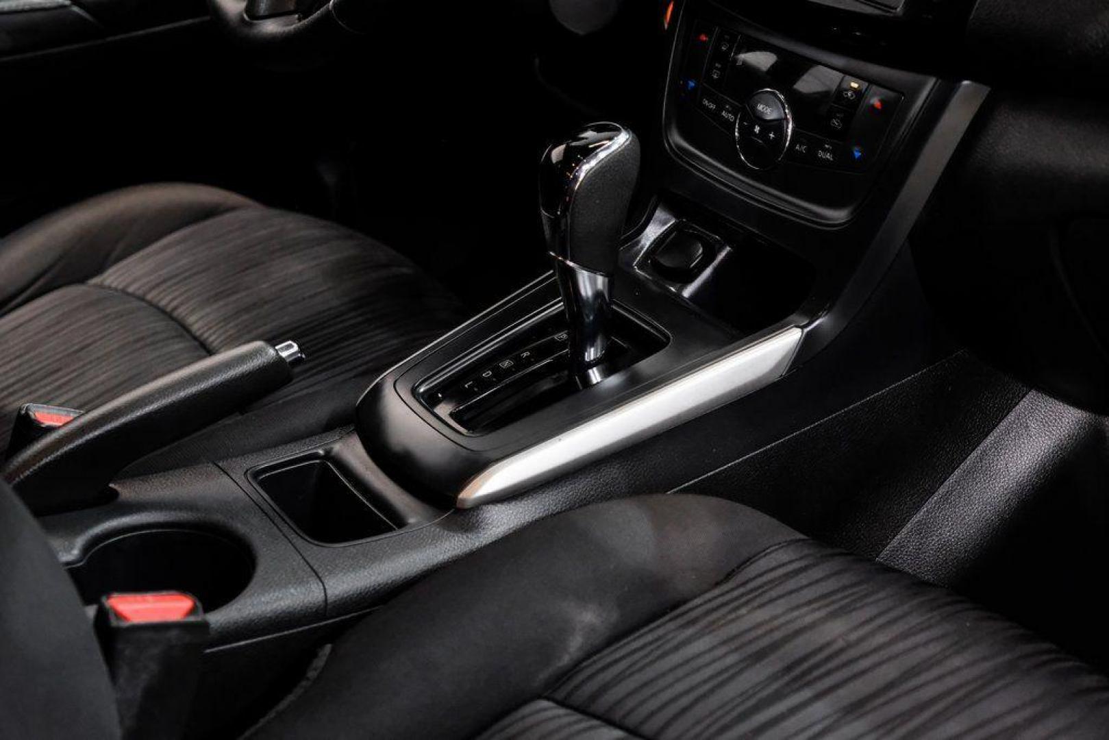 2019 Gun Metallic /Charcoal Nissan Sentra SV (3N1AB7AP4KL) with an 1.8L 4-Cylinder DOHC 16V engine, CVT transmission, located at 15300 Midway Rd., Addison, TX, 75001, (972) 702-0011, 32.958321, -96.838074 - 2019 Nissan Sentra SV<br><br>Now Available at Midway Auto Group, Addison, Texas<br><br>Comfortable, efficient, and packed with the 2019 Nissan Sentra SV is a step up from the base model, offering upgraded technology, refined interior features, and excellent fuel economy. With its spacious cabin and - Photo#32