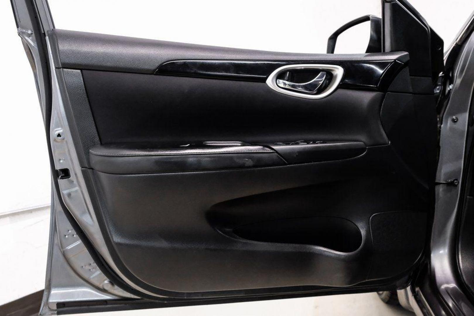 2019 Gun Metallic /Charcoal Nissan Sentra SV (3N1AB7AP4KL) with an 1.8L 4-Cylinder DOHC 16V engine, CVT transmission, located at 15300 Midway Rd., Addison, TX, 75001, (972) 702-0011, 32.958321, -96.838074 - 2019 Nissan Sentra SV<br><br>Now Available at Midway Auto Group, Addison, Texas<br><br>Comfortable, efficient, and packed with the 2019 Nissan Sentra SV is a step up from the base model, offering upgraded technology, refined interior features, and excellent fuel economy. With its spacious cabin and - Photo#51