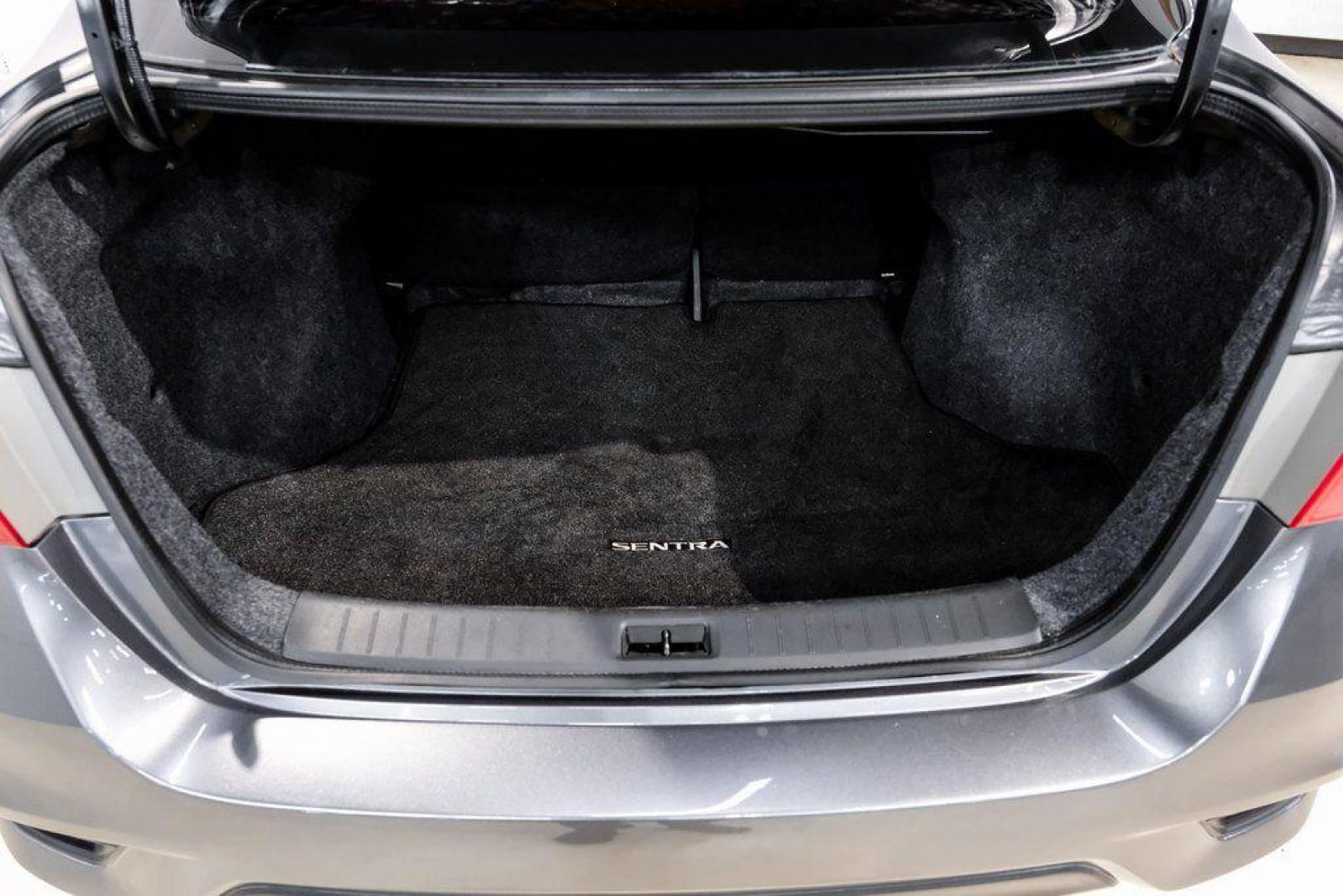 2019 Gun Metallic /Charcoal Nissan Sentra SV (3N1AB7AP4KL) with an 1.8L 4-Cylinder DOHC 16V engine, CVT transmission, located at 15300 Midway Rd., Addison, TX, 75001, (972) 702-0011, 32.958321, -96.838074 - 2019 Nissan Sentra SV<br><br>Now Available at Midway Auto Group, Addison, Texas<br><br>Comfortable, efficient, and packed with the 2019 Nissan Sentra SV is a step up from the base model, offering upgraded technology, refined interior features, and excellent fuel economy. With its spacious cabin and - Photo#62