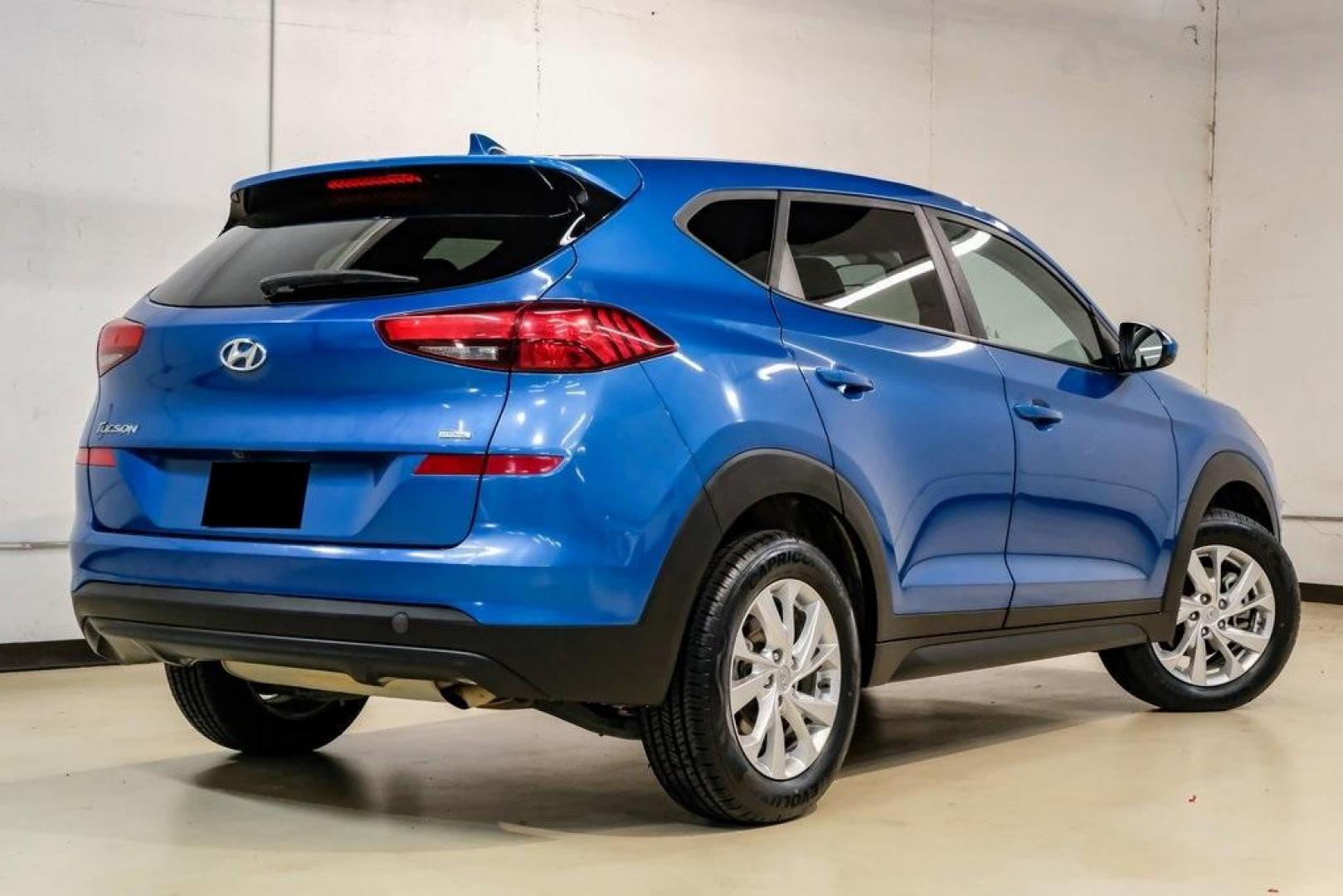 2019 Aqua Blue /Black Hyundai Tucson SE (KM8J2CA43KU) with an I4 engine, Automatic transmission, located at 15300 Midway Rd., Addison, TX, 75001, (972) 702-0011, 32.958321, -96.838074 - Photo#9