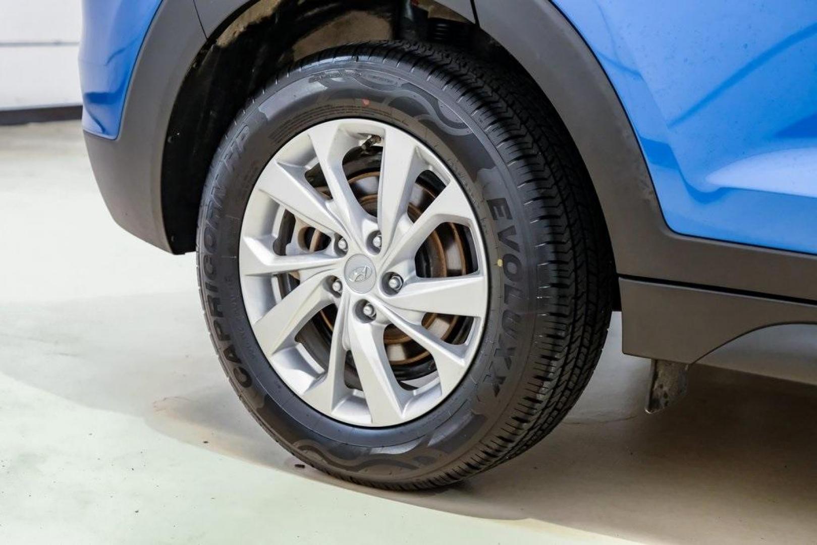 2019 Aqua Blue /Black Hyundai Tucson SE (KM8J2CA43KU) with an I4 engine, Automatic transmission, located at 15300 Midway Rd., Addison, TX, 75001, (972) 702-0011, 32.958321, -96.838074 - Photo#58