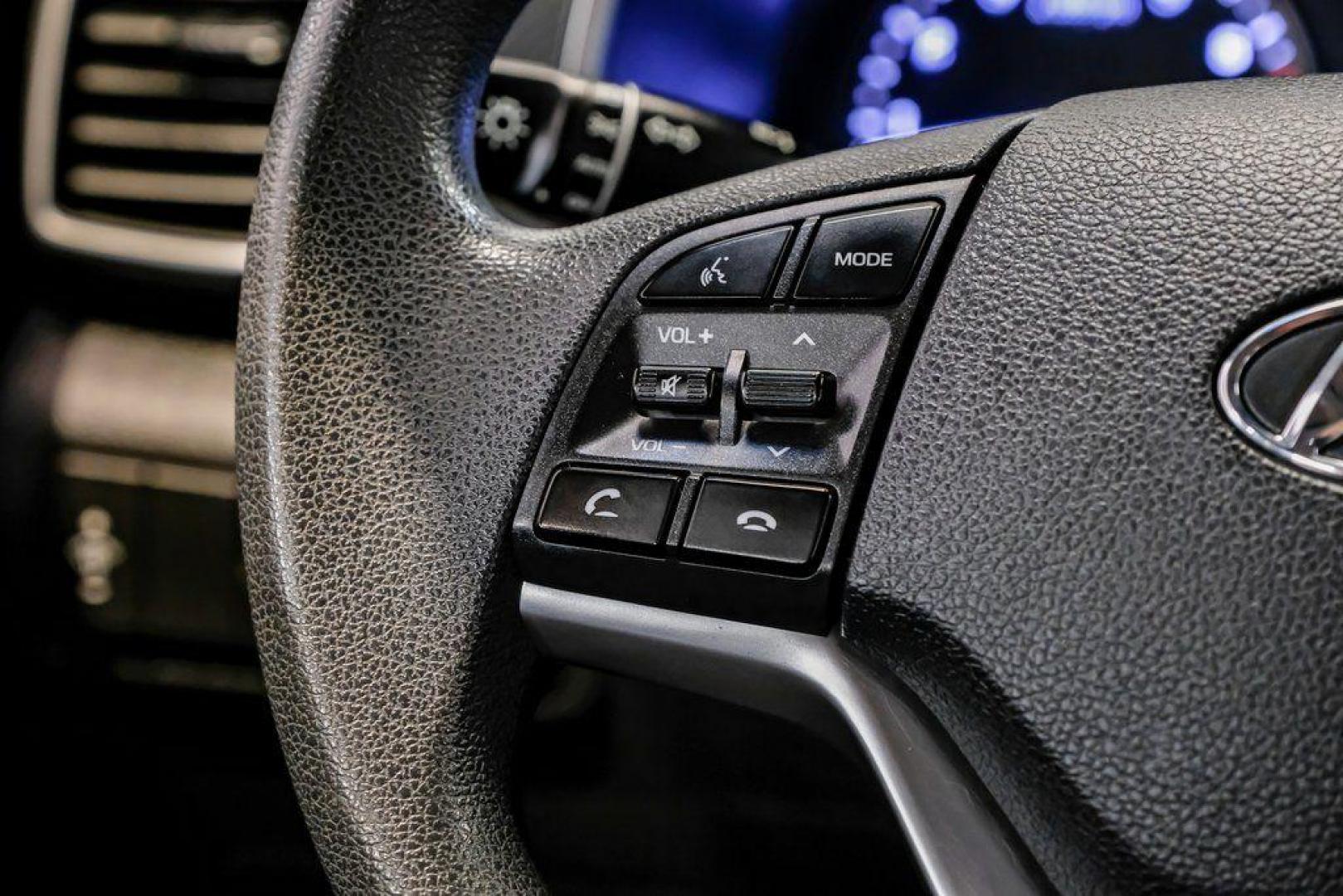 2019 Aqua Blue /Black Hyundai Tucson SE (KM8J2CA43KU) with an I4 engine, Automatic transmission, located at 15300 Midway Rd., Addison, TX, 75001, (972) 702-0011, 32.958321, -96.838074 - Photo#22