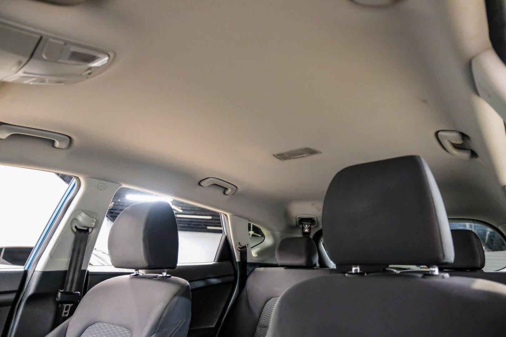 2019 Aqua Blue /Black Hyundai Tucson SE (KM8J2CA43KU) with an I4 engine, Automatic transmission, located at 15300 Midway Rd., Addison, TX, 75001, (972) 702-0011, 32.958321, -96.838074 - Photo#33