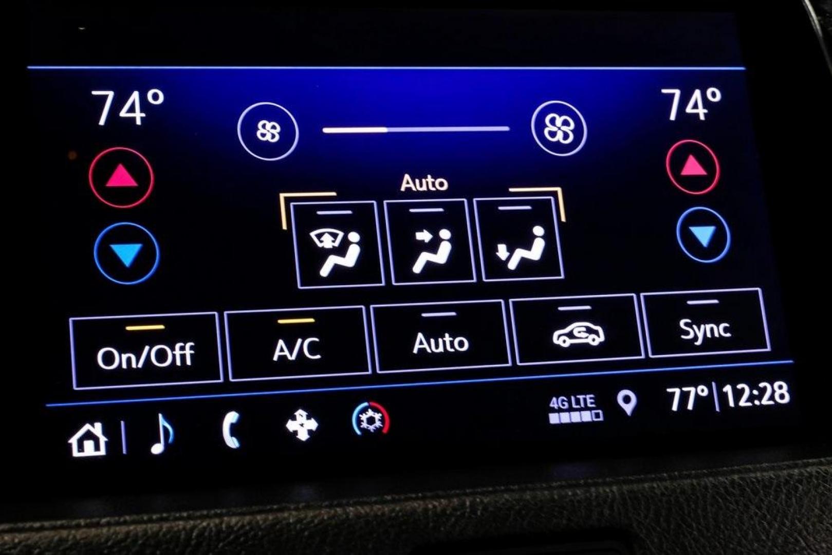 2019 Shadow Metallic /Black Cadillac XT4 Premium Luxury (1GYFZCR44KF) with an 2.0L I4 Turbocharged engine, Automatic transmission, located at 15300 Midway Rd., Addison, TX, 75001, (972) 702-0011, 32.958321, -96.838074 - Photo#27