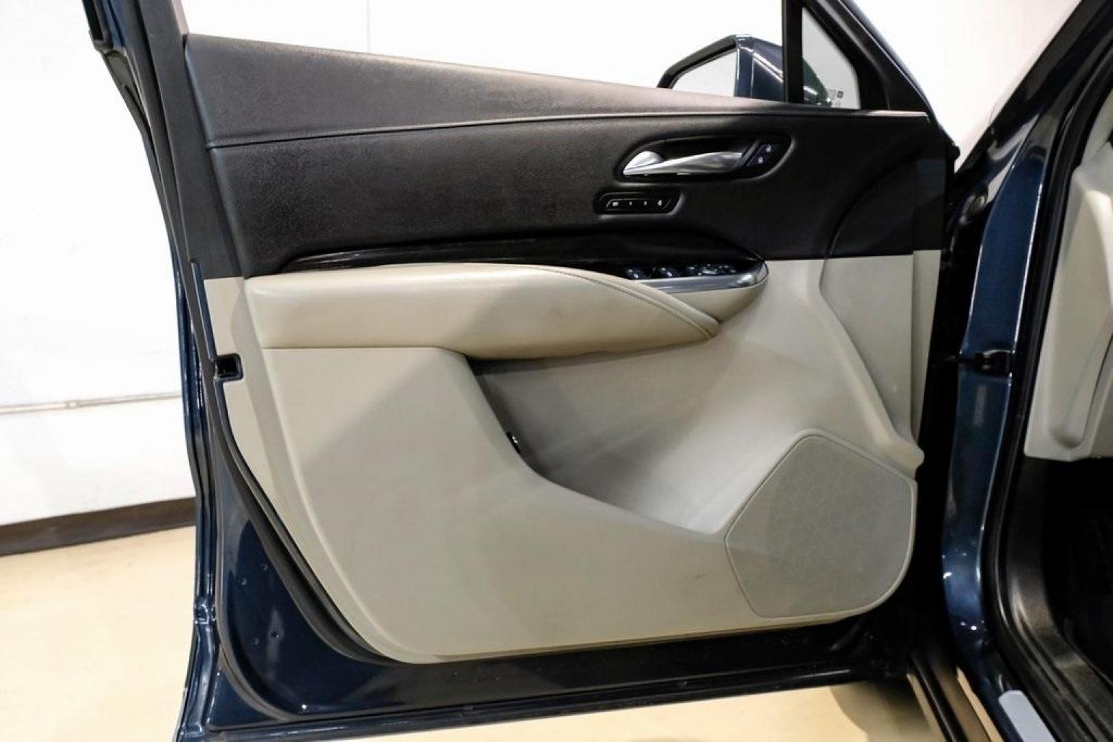 2019 Shadow Metallic /Black Cadillac XT4 Premium Luxury (1GYFZCR44KF) with an 2.0L I4 Turbocharged engine, Automatic transmission, located at 15300 Midway Rd., Addison, TX, 75001, (972) 702-0011, 32.958321, -96.838074 - Photo#45