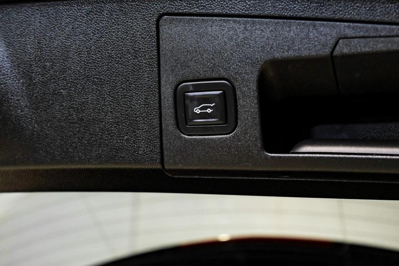 2019 Shadow Metallic /Black Cadillac XT4 Premium Luxury (1GYFZCR44KF) with an 2.0L I4 Turbocharged engine, Automatic transmission, located at 15300 Midway Rd., Addison, TX, 75001, (972) 702-0011, 32.958321, -96.838074 - Photo#58