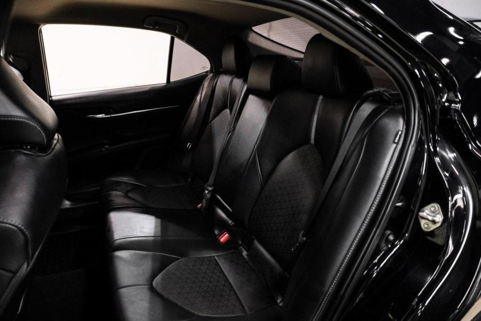 2020 Midnight Black Metallic /Black Toyota Camry XSE (4T1K61AK0LU) with an 2.5L I4 DOHC 16V engine, Automatic transmission, located at 15300 Midway Rd., Addison, TX, 75001, (972) 702-0011, 32.958321, -96.838074 - Photo#37