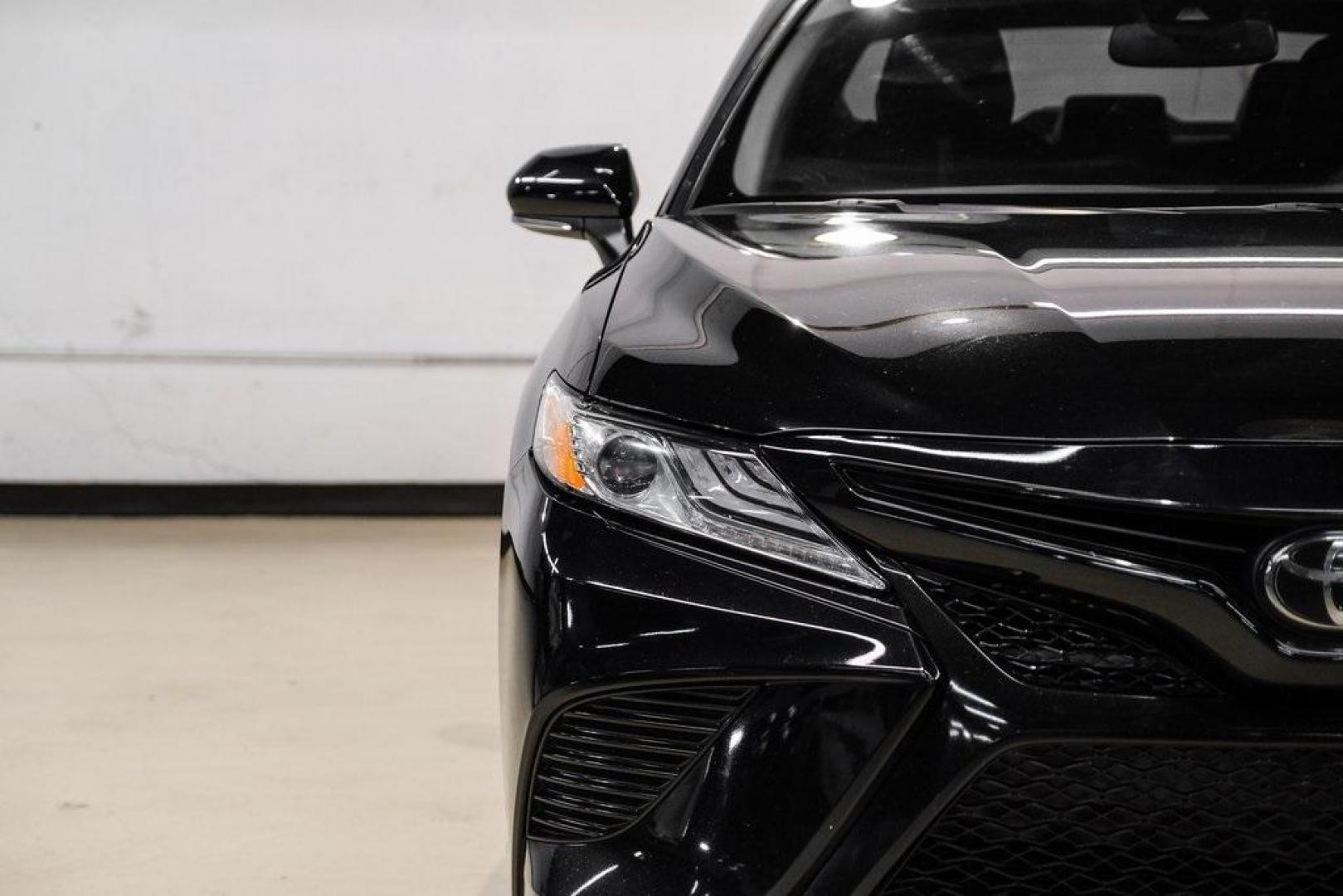 2020 Midnight Black Metallic /Black Toyota Camry XSE (4T1K61AK0LU) with an 2.5L I4 DOHC 16V engine, Automatic transmission, located at 15300 Midway Rd., Addison, TX, 75001, (972) 702-0011, 32.958321, -96.838074 - Photo#45
