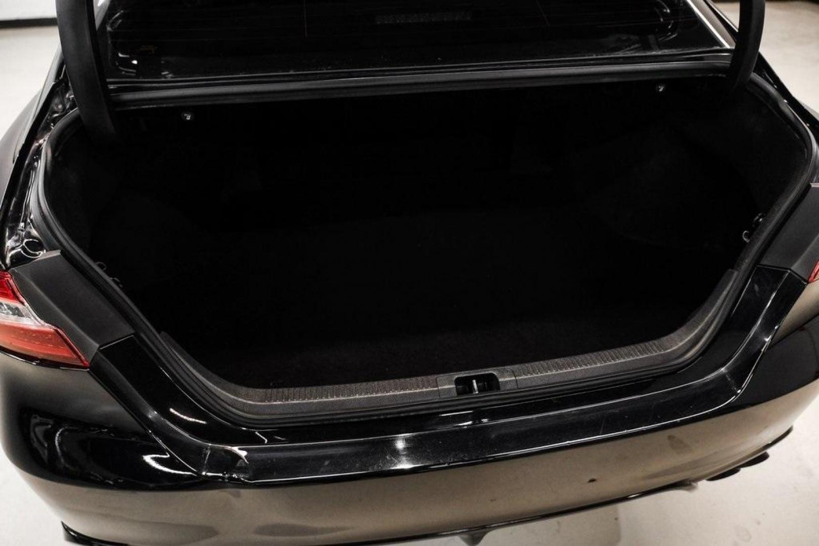 2020 Midnight Black Metallic /Black Toyota Camry XSE (4T1K61AK0LU) with an 2.5L I4 DOHC 16V engine, Automatic transmission, located at 15300 Midway Rd., Addison, TX, 75001, (972) 702-0011, 32.958321, -96.838074 - Photo#50