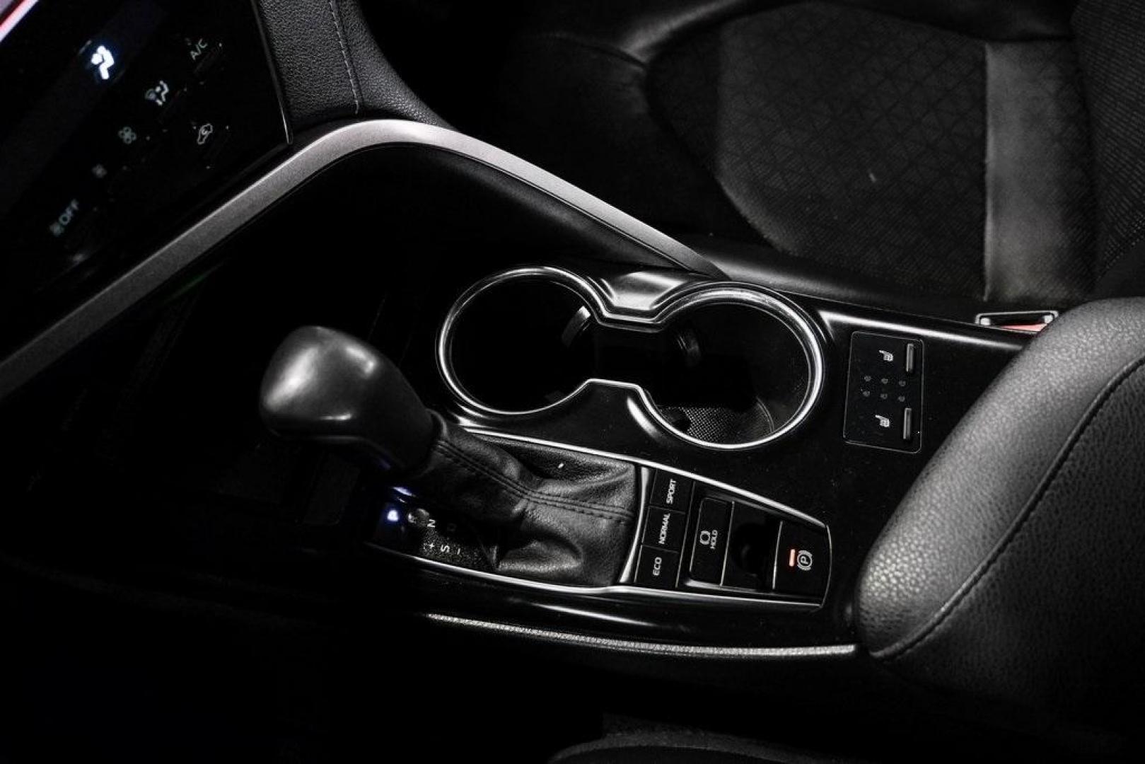 2020 Midnight Black Metallic /Black Toyota Camry XSE (4T1K61AK0LU) with an 2.5L I4 DOHC 16V engine, Automatic transmission, located at 15300 Midway Rd., Addison, TX, 75001, (972) 702-0011, 32.958321, -96.838074 - HOME OF THE NO HAGGLE PRICE - WHOLESALE PRICES TO THE PUBLIC!! Camry XSE, 4D Sedan, 2.5L I4 DOHC 16V, 8-Speed Automatic, FWD, Midnight Black, Black Leather. Priced below KBB Fair Purchase Price!<br><br>Midnight Black 2020 Toyota Camry XSE<br><br>27/38 City/Highway MPG<br><br><br>At Midway Auto Group - Photo#23