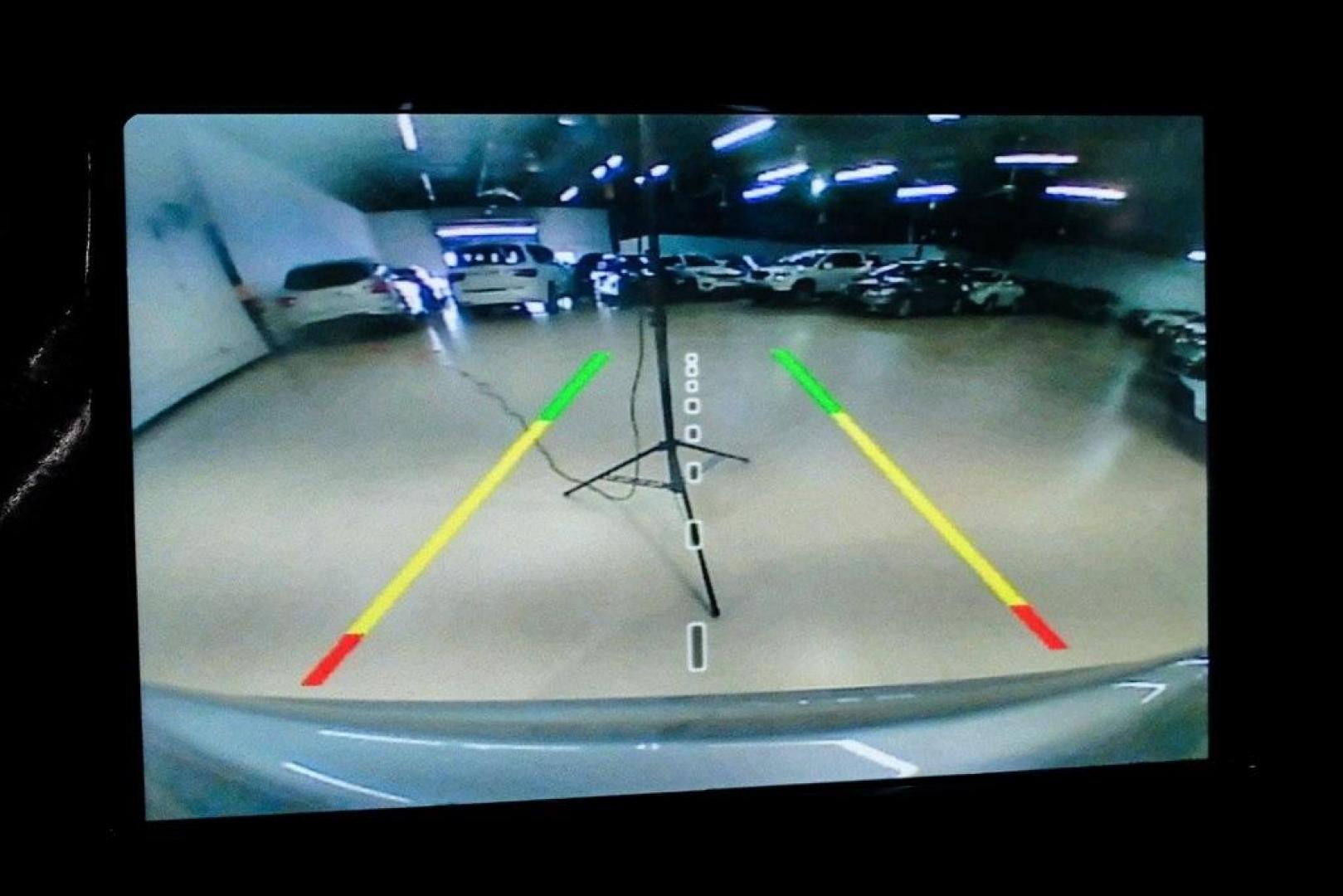 2018 Billet Silver Metallic Clearcoat /Black Jeep Compass Altitude (3C4NJDBB1JT) with an 2.4L I4 engine, Automatic transmission, located at 15300 Midway Rd., Addison, TX, 75001, (972) 702-0011, 32.958321, -96.838074 - 2018 Jeep Compass Altitude 4x4<br><br>Now Available at Midway Auto Group Addison, Texas<br><br>Stylish, versatile, and adventure-readythe 2018 Jeep Compass Altitude 4x4 brings Jeep capability together with a bold, blacked-out appearance package. With a refined interior, advanced technology, and con - Photo#29