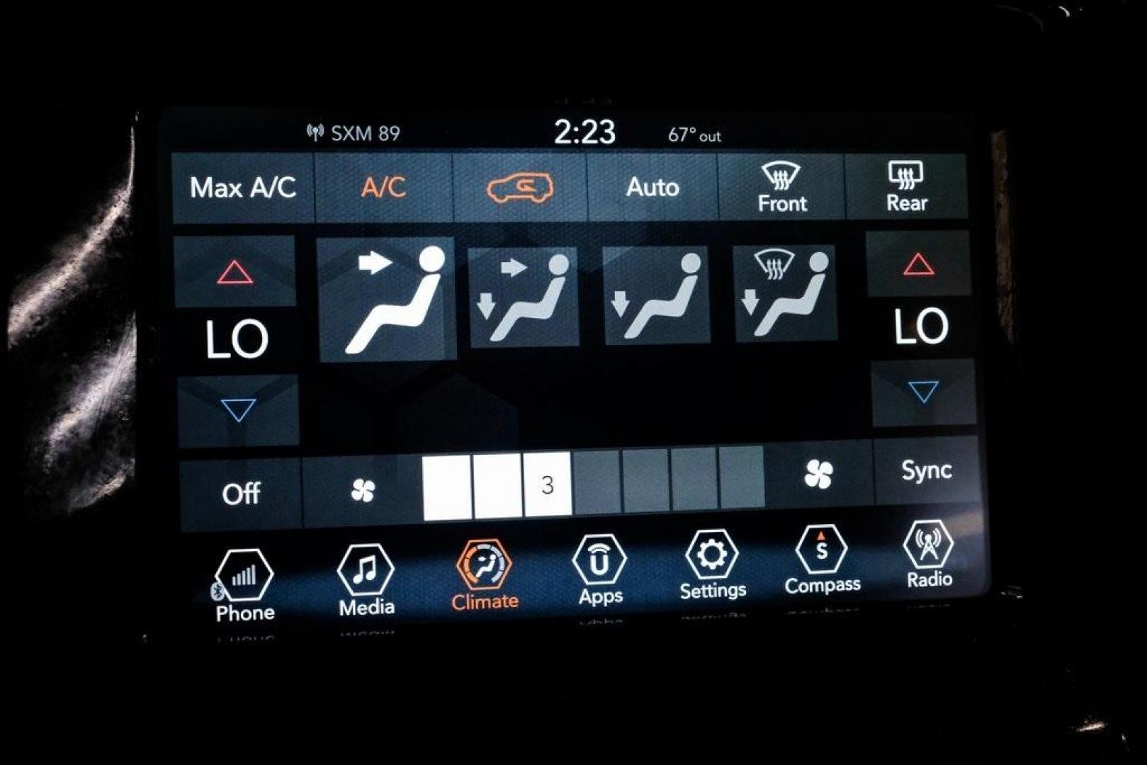 2018 Billet Silver Metallic Clearcoat /Black Jeep Compass Altitude (3C4NJDBB1JT) with an 2.4L I4 engine, Automatic transmission, located at 15300 Midway Rd., Addison, TX, 75001, (972) 702-0011, 32.958321, -96.838074 - 2018 Jeep Compass Altitude 4x4<br><br>Now Available at Midway Auto Group Addison, Texas<br><br>Stylish, versatile, and adventure-readythe 2018 Jeep Compass Altitude 4x4 brings Jeep capability together with a bold, blacked-out appearance package. With a refined interior, advanced technology, and con - Photo#37