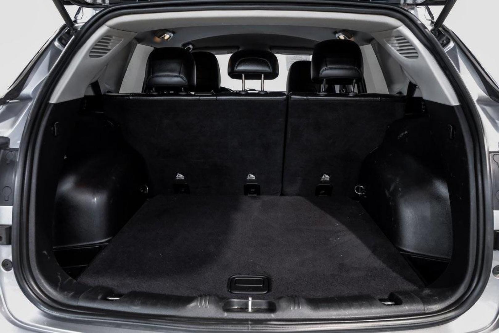 2018 Billet Silver Metallic Clearcoat /Black Jeep Compass Altitude (3C4NJDBB1JT) with an 2.4L I4 engine, Automatic transmission, located at 15300 Midway Rd., Addison, TX, 75001, (972) 702-0011, 32.958321, -96.838074 - 2018 Jeep Compass Altitude 4x4<br><br>Now Available at Midway Auto Group Addison, Texas<br><br>Stylish, versatile, and adventure-readythe 2018 Jeep Compass Altitude 4x4 brings Jeep capability together with a bold, blacked-out appearance package. With a refined interior, advanced technology, and con - Photo#59