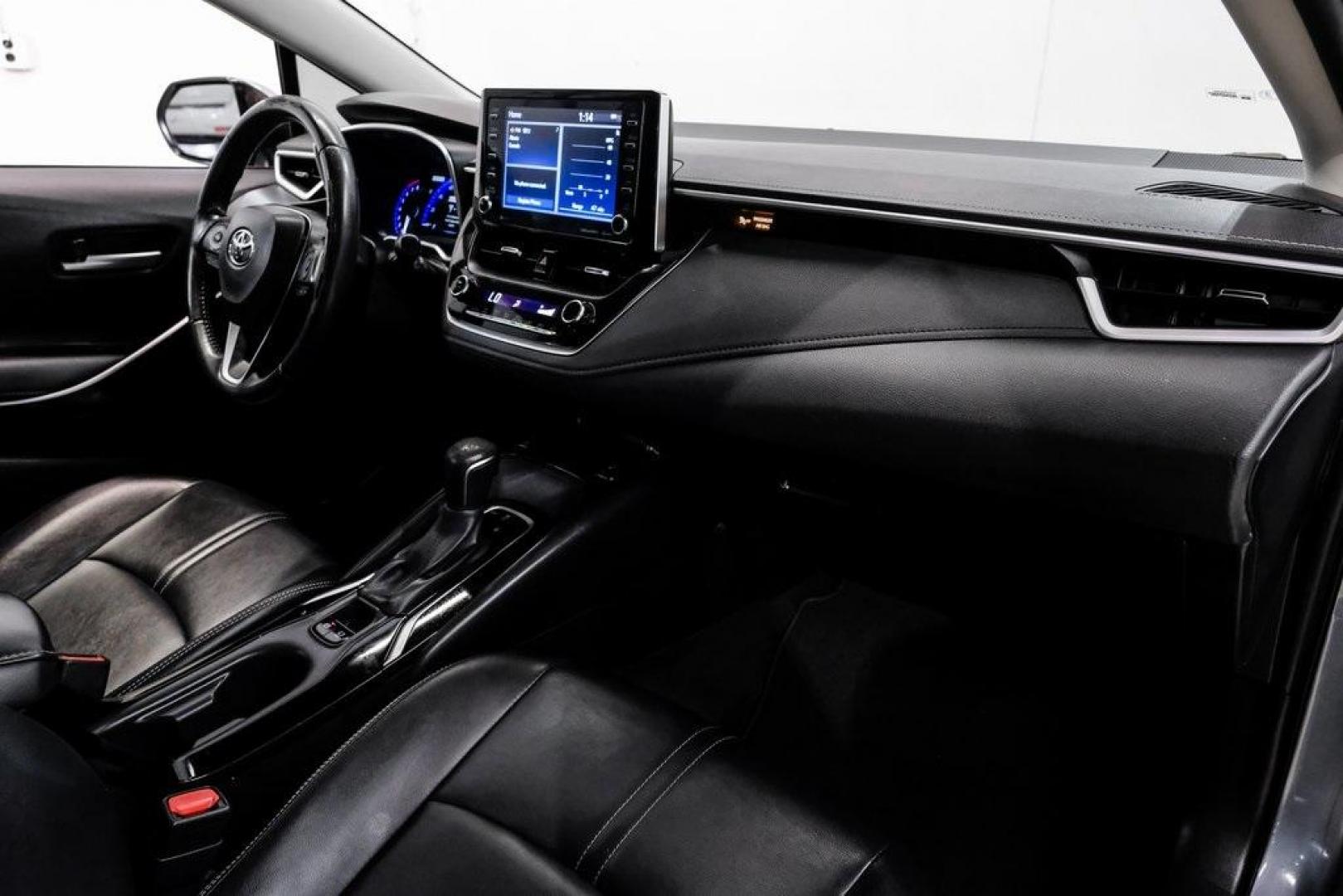 2020 Classic Silver Metallic /Black Toyota Corolla XLE (JTDFPRAE5LJ) with an 1.8L I4 DOHC 16V engine, CVT transmission, located at 15300 Midway Rd., Addison, TX, 75001, (972) 702-0011, 32.958321, -96.838074 - 2020 Toyota Corolla XLE<br><br>Now Available at Midway Auto Group, Addison, Texas<br><br>Comfort-focused, refined, and built with Toyotas unmatched reputation for reliabilitythe 2020 Toyota Corolla XLE offers an upscale driving experience with premium interior materials, advanced safety technology, - Photo#21