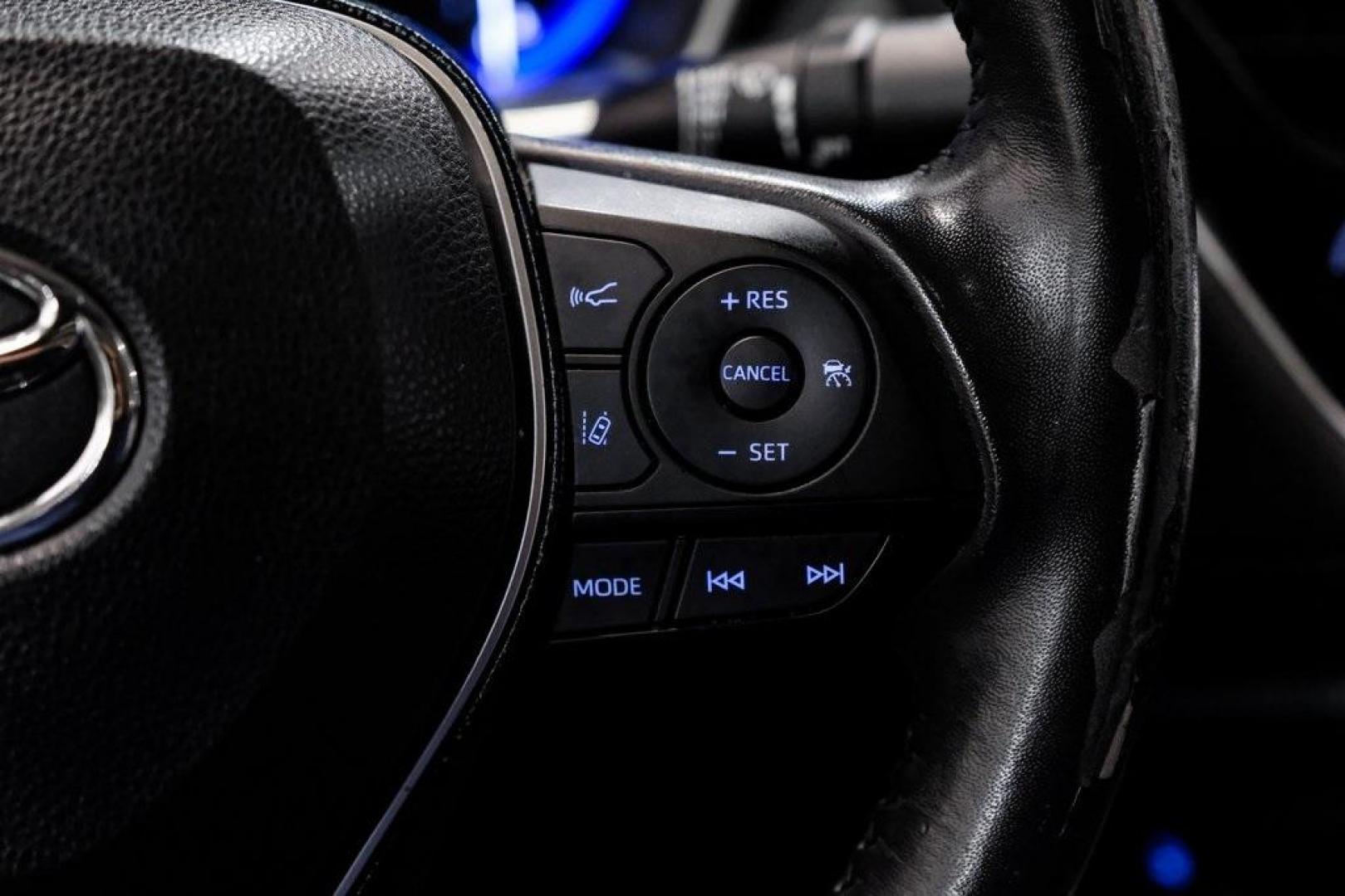 2020 Classic Silver Metallic /Black Toyota Corolla XLE (JTDFPRAE5LJ) with an 1.8L I4 DOHC 16V engine, CVT transmission, located at 15300 Midway Rd., Addison, TX, 75001, (972) 702-0011, 32.958321, -96.838074 - 2020 Toyota Corolla XLE<br><br>Now Available at Midway Auto Group, Addison, Texas<br><br>Comfort-focused, refined, and built with Toyotas unmatched reputation for reliabilitythe 2020 Toyota Corolla XLE offers an upscale driving experience with premium interior materials, advanced safety technology, - Photo#27