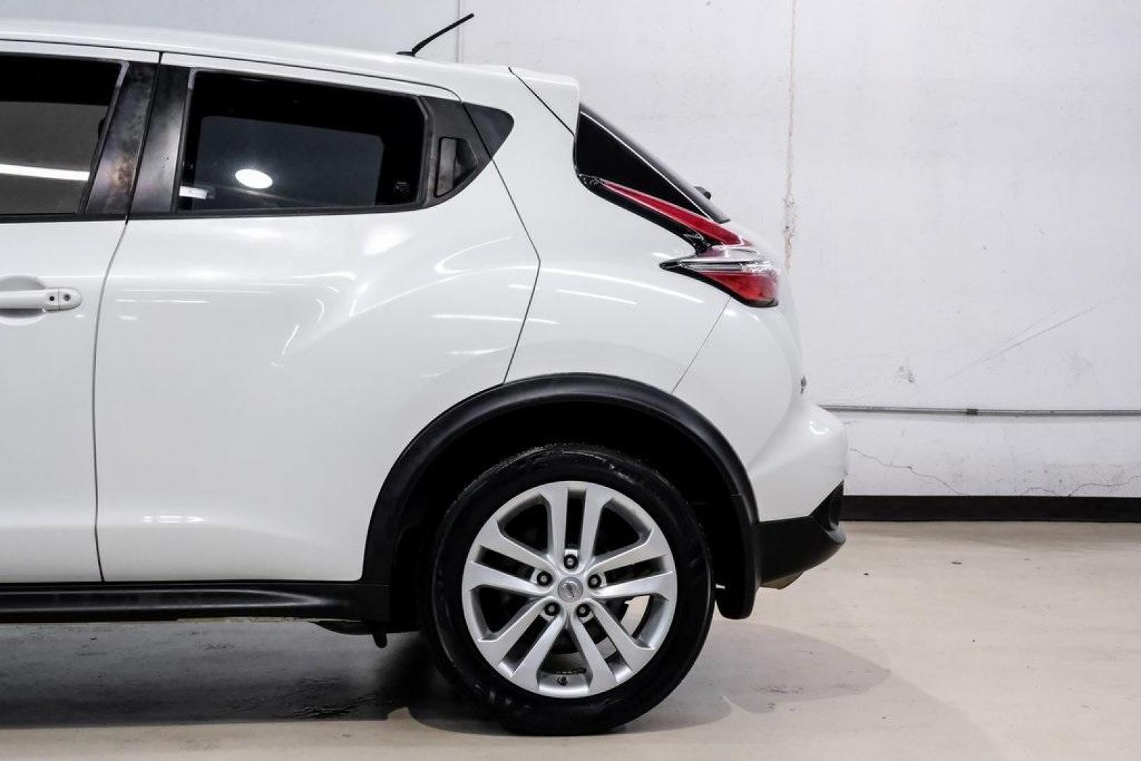 2016 White Pearl /Black Nissan Juke S (JN8AF5MV3GT) with an 1.6L I4 DOHC 16V engine, CVT transmission, located at 15300 Midway Rd., Addison, TX, 75001, (972) 702-0011, 32.958321, -96.838074 - 2016 Nissan Juke S AWD<br><br>Now Available at Midway Auto Group, Addison, Texas<br><br>Bold, compact, and fun to drive 2016 Nissan Juke S AWD delivers turbocharged performance, eye-catching styling, and the confidence of all-wheel drive. Perfect for city driving, tight parking, and daily commuting - Photo#20