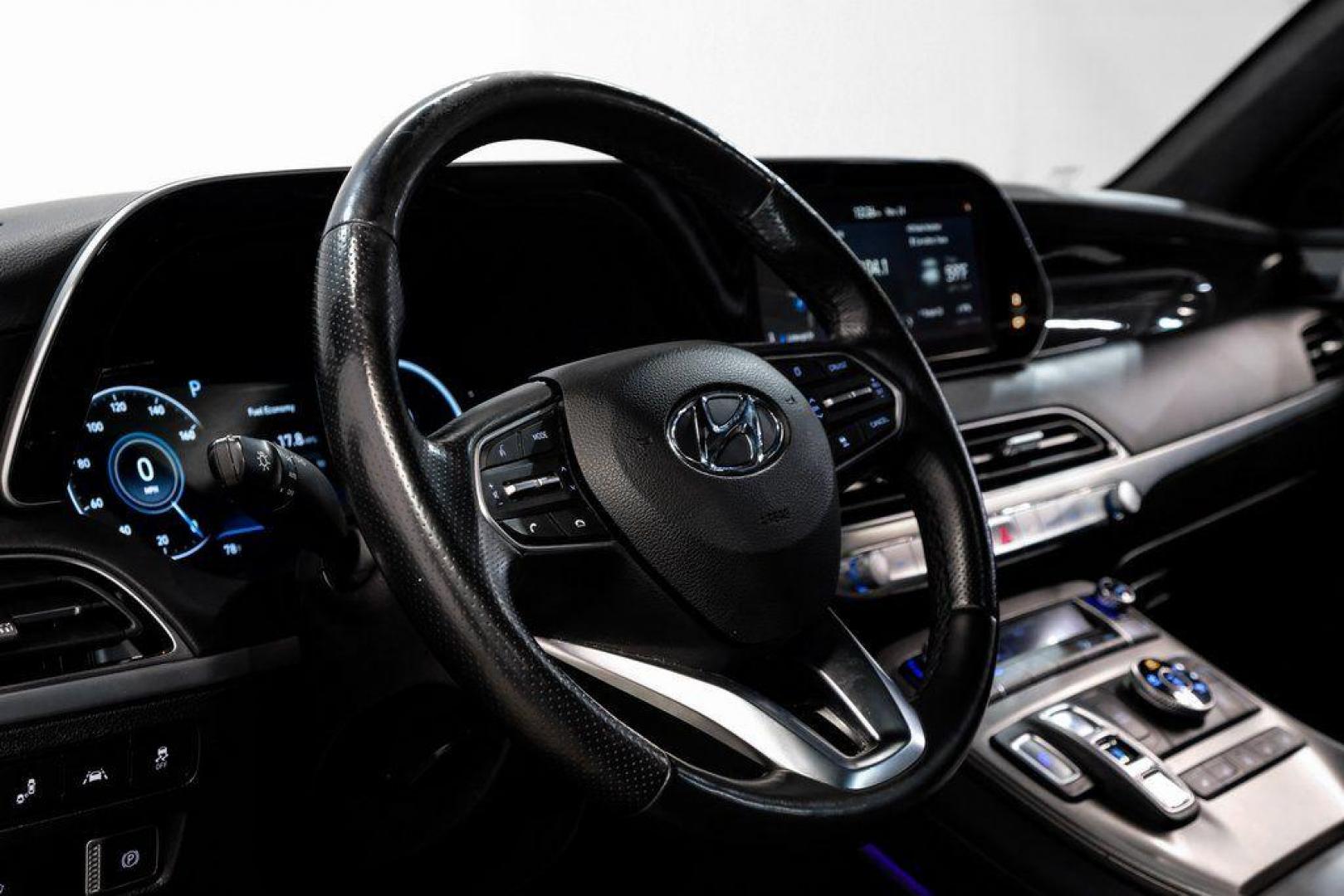 2020 Lagoon Silver /Black Hyundai Palisade Limited (KM8R5DHE2LU) with an V6 engine, Automatic transmission, located at 15300 Midway Rd., Addison, TX, 75001, (972) 702-0011, 32.958321, -96.838074 - 2020 Hyundai Palisade Limited<br><br>Now Available at Midway Auto Group Addison, Texas<br><br>Luxurious, spacious, and exceptionally well-equippedthe 2020 Hyundai Palisade Limited stands at the top of Hyundais three-row SUV lineup. With upscale materials, cutting-edge technology, and premium comfor - Photo#17