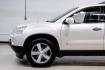 2009 White Diamond Tricoat /Ebony GMC Acadia SLT-2 (1GKER33D19J) with an 3.6L V6 SIDI engine, Automatic transmission, located at 15300 Midway Rd., Addison, TX, 75001, (972) 702-0011, 32.958321, -96.838074 - Photo#17