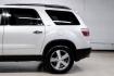 2009 White Diamond Tricoat /Ebony GMC Acadia SLT-2 (1GKER33D19J) with an 3.6L V6 SIDI engine, Automatic transmission, located at 15300 Midway Rd., Addison, TX, 75001, (972) 702-0011, 32.958321, -96.838074 - Photo#18