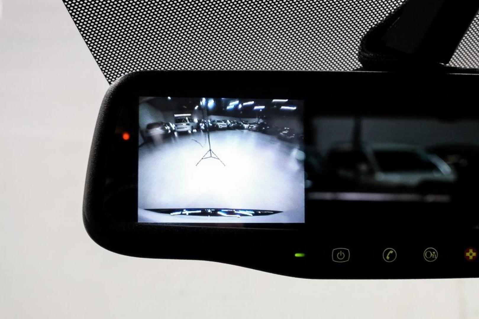 2009 White Diamond Tricoat /Ebony GMC Acadia SLT-2 (1GKER33D19J) with an 3.6L V6 SIDI engine, Automatic transmission, located at 15300 Midway Rd., Addison, TX, 75001, (972) 702-0011, 32.958321, -96.838074 - Photo#28