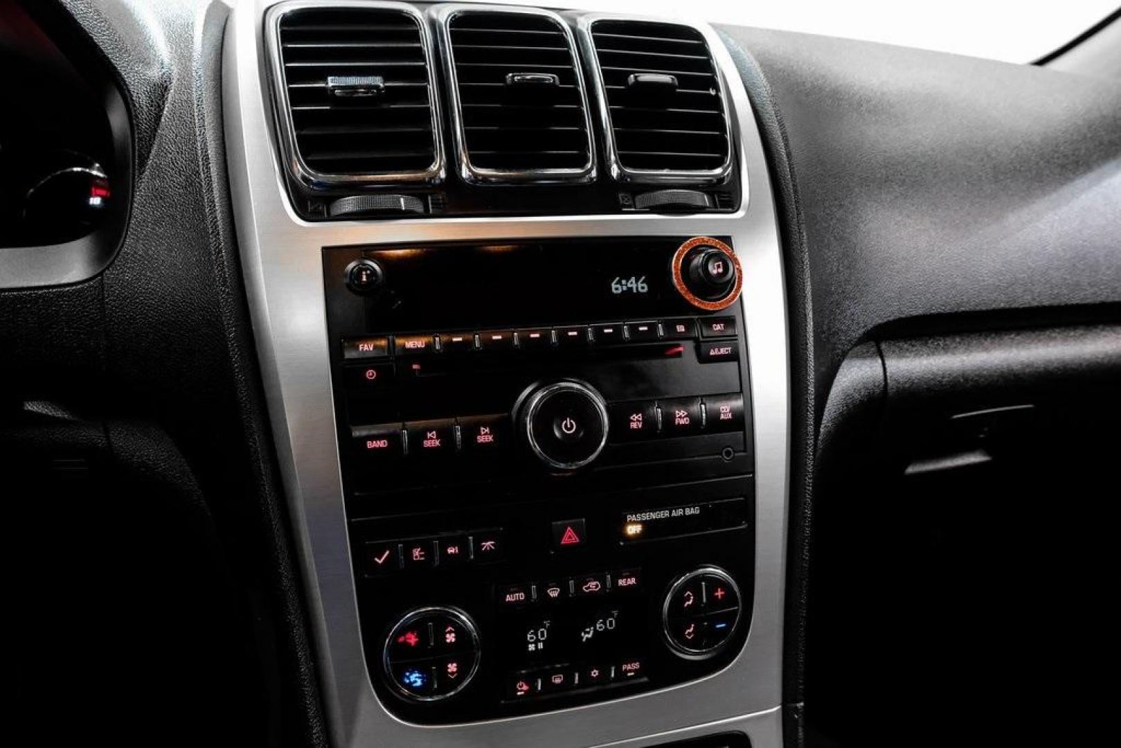 2009 White Diamond Tricoat /Ebony GMC Acadia SLT-2 (1GKER33D19J) with an 3.6L V6 SIDI engine, Automatic transmission, located at 15300 Midway Rd., Addison, TX, 75001, (972) 702-0011, 32.958321, -96.838074 - Photo#32