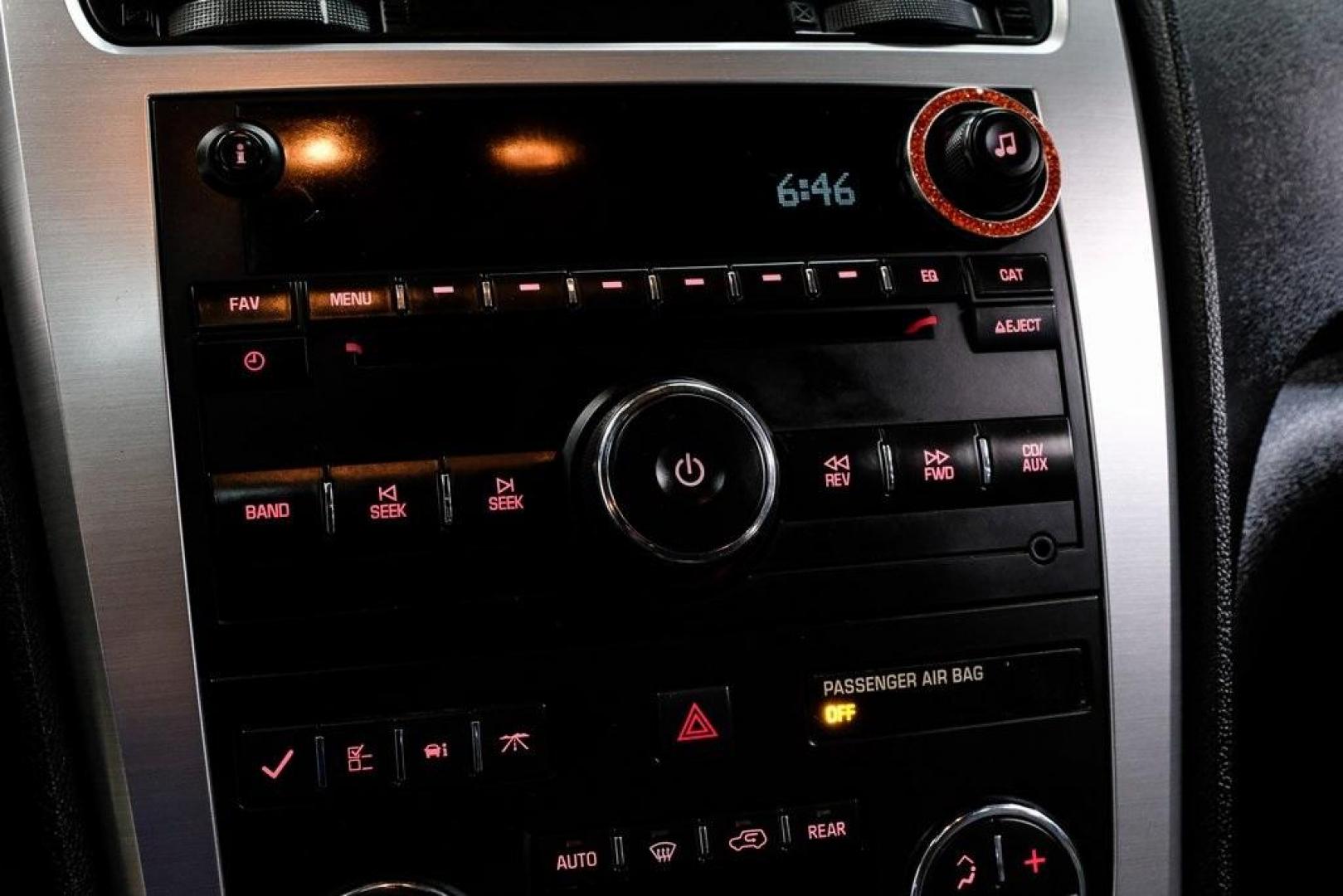 2009 White Diamond Tricoat /Ebony GMC Acadia SLT-2 (1GKER33D19J) with an 3.6L V6 SIDI engine, Automatic transmission, located at 15300 Midway Rd., Addison, TX, 75001, (972) 702-0011, 32.958321, -96.838074 - Photo#33