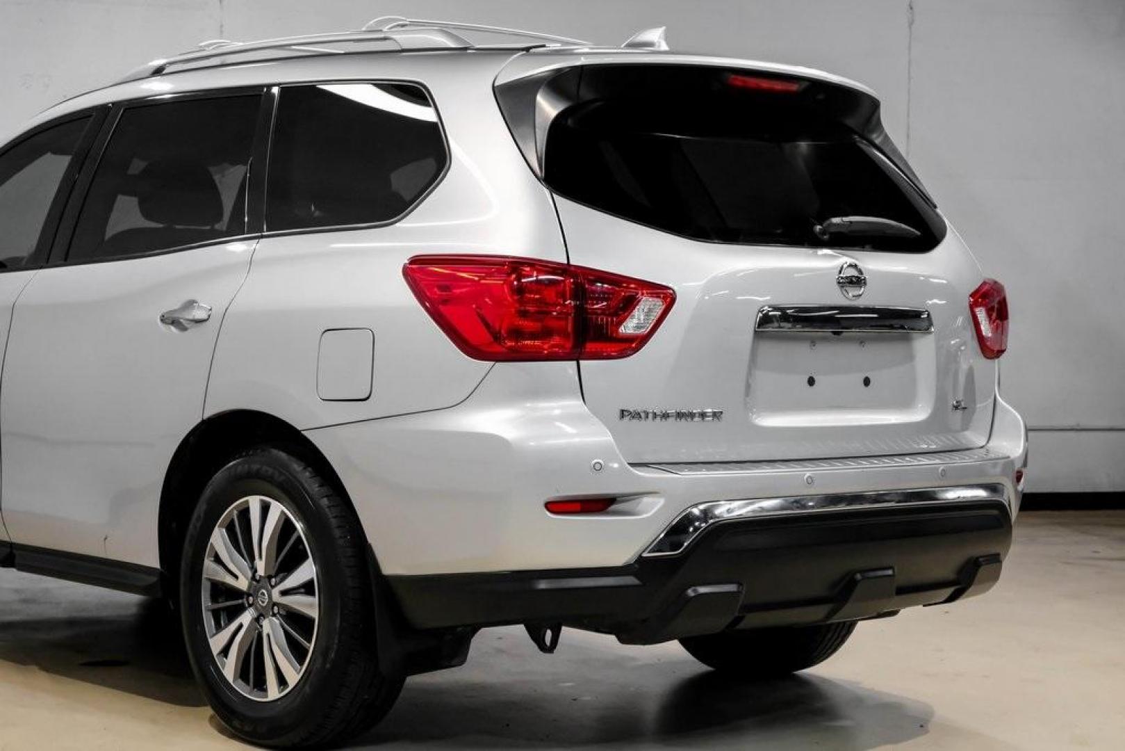 2020 Brilliant Silver Metallic /Charcoal Nissan Pathfinder SL (5N1DR2CN0LC) with an V6 engine, CVT transmission, located at 15300 Midway Rd., Addison, TX, 75001, (972) 702-0011, 32.958321, -96.838074 - 2020 Nissan Pathfinder SV<br><br>Now Available at Midway Auto Group Addison, Texas<br><br>Well-equipped, spacious, and dependablethe 2020 Nissan Pathfinder SV offers three-row versatility, strong V6 performance, and upgraded features that make everyday driving more comfortable and convenient. With - Photo#16
