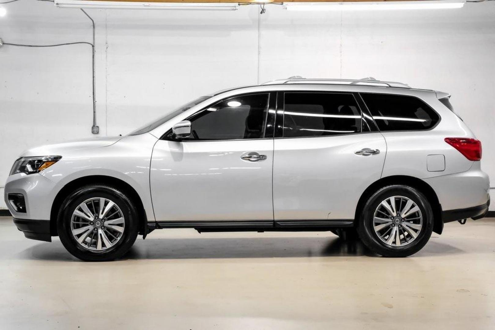 2020 Brilliant Silver Metallic /Charcoal Nissan Pathfinder SL (5N1DR2CN0LC) with an V6 engine, CVT transmission, located at 15300 Midway Rd., Addison, TX, 75001, (972) 702-0011, 32.958321, -96.838074 - 2020 Nissan Pathfinder SV<br><br>Now Available at Midway Auto Group Addison, Texas<br><br>Well-equipped, spacious, and dependablethe 2020 Nissan Pathfinder SV offers three-row versatility, strong V6 performance, and upgraded features that make everyday driving more comfortable and convenient. With - Photo#17