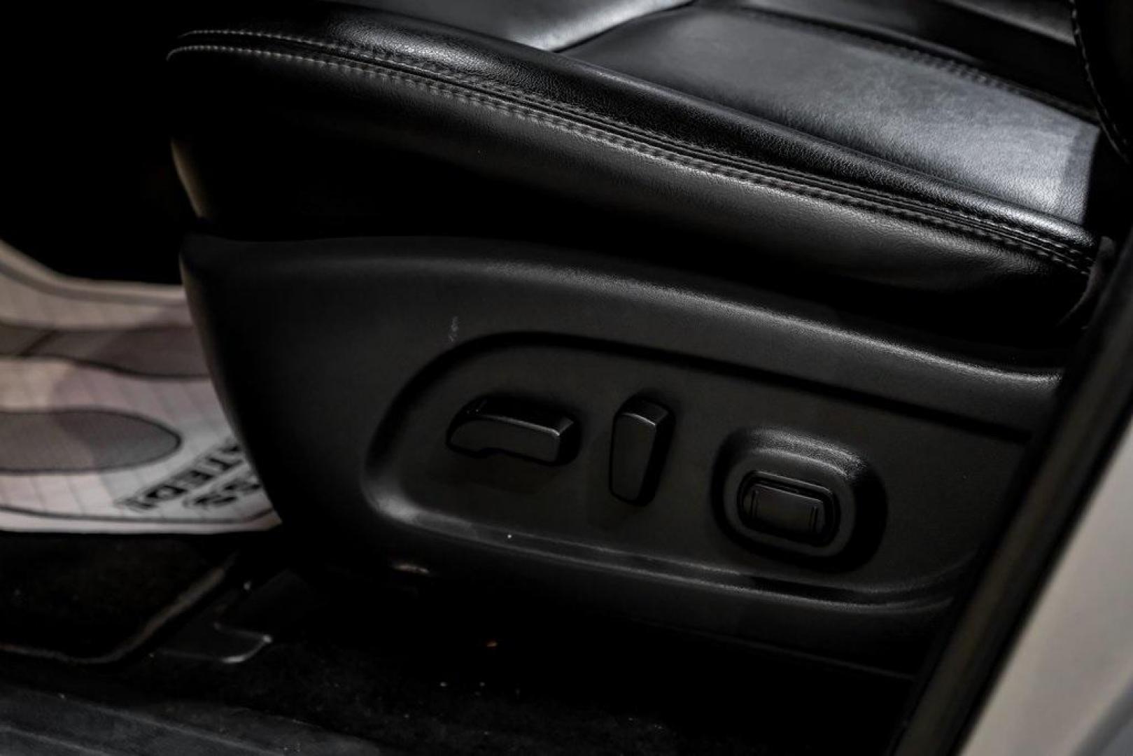 2020 Brilliant Silver Metallic /Charcoal Nissan Pathfinder SL (5N1DR2CN0LC) with an V6 engine, CVT transmission, located at 15300 Midway Rd., Addison, TX, 75001, (972) 702-0011, 32.958321, -96.838074 - 2020 Nissan Pathfinder SV<br><br>Now Available at Midway Auto Group Addison, Texas<br><br>Well-equipped, spacious, and dependablethe 2020 Nissan Pathfinder SV offers three-row versatility, strong V6 performance, and upgraded features that make everyday driving more comfortable and convenient. With - Photo#43