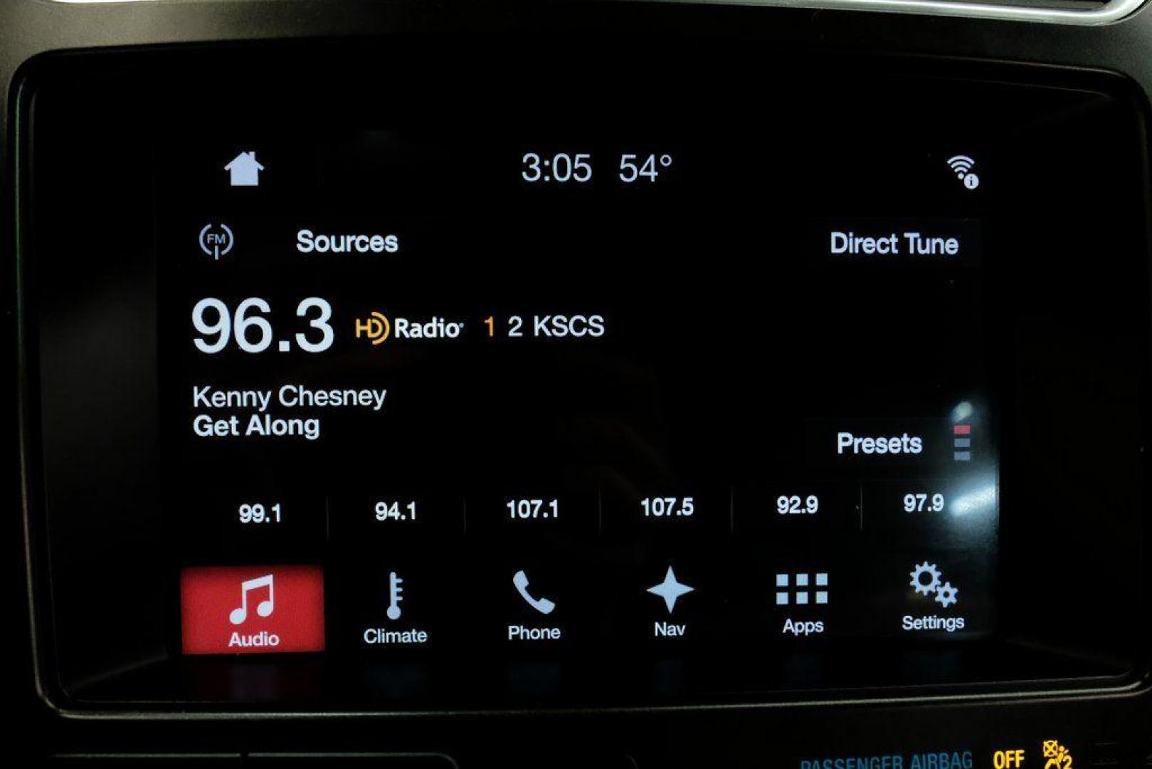 2017 White Platinum /Med Light Camel Ford Explorer Limited (1FM5K7FH9HG) with an 2.3L I4 EcoBoost engine, Automatic transmission, located at 15300 Midway Rd., Addison, TX, 75001, (972) 702-0011, 32.958321, -96.838074 - 2017 Ford Explorer Limited<br><br>Now Available at Midway Auto Group, Addison, Texas<br><br>Refined, spacious, and packed with premium the 2017 Ford Explorer Limited delivers the perfect blend of comfort, technology, and capability. As one of the highest trims available, the Limited model elevates t - Photo#40